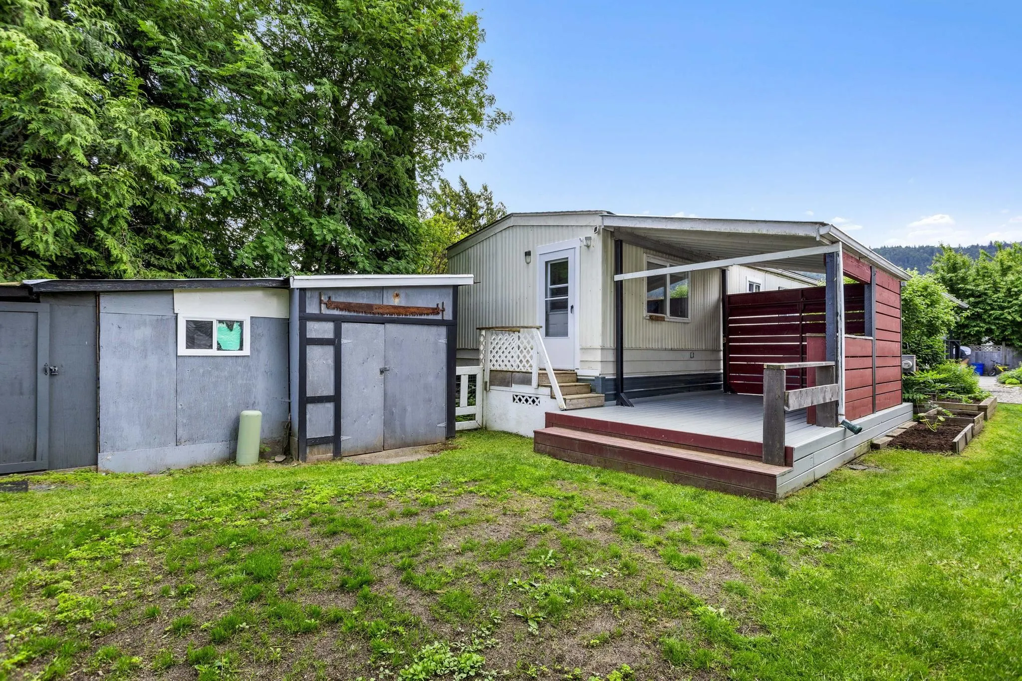26 44565 Monte Vista Drive