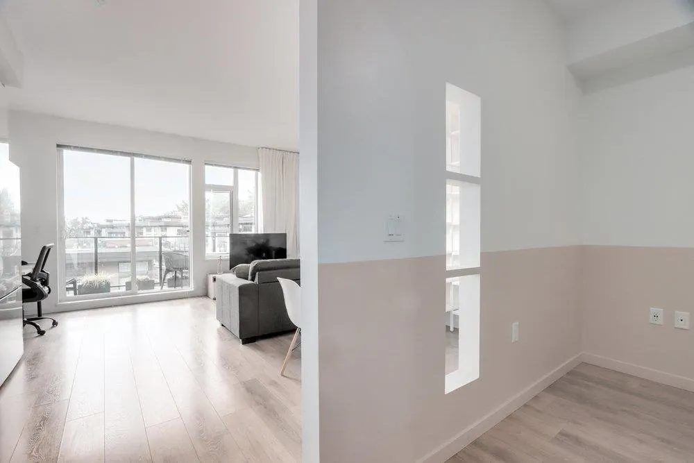 725 Marine Drive