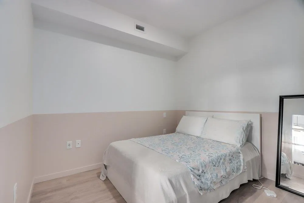 725 Marine Drive