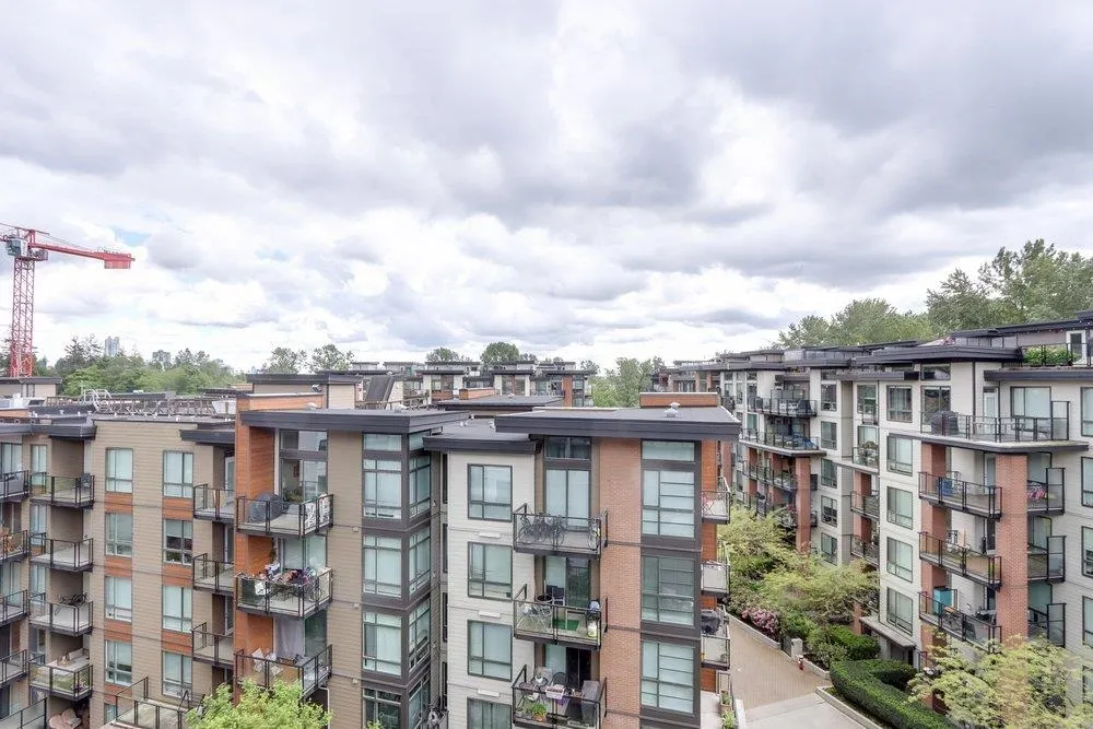 725 Marine Drive