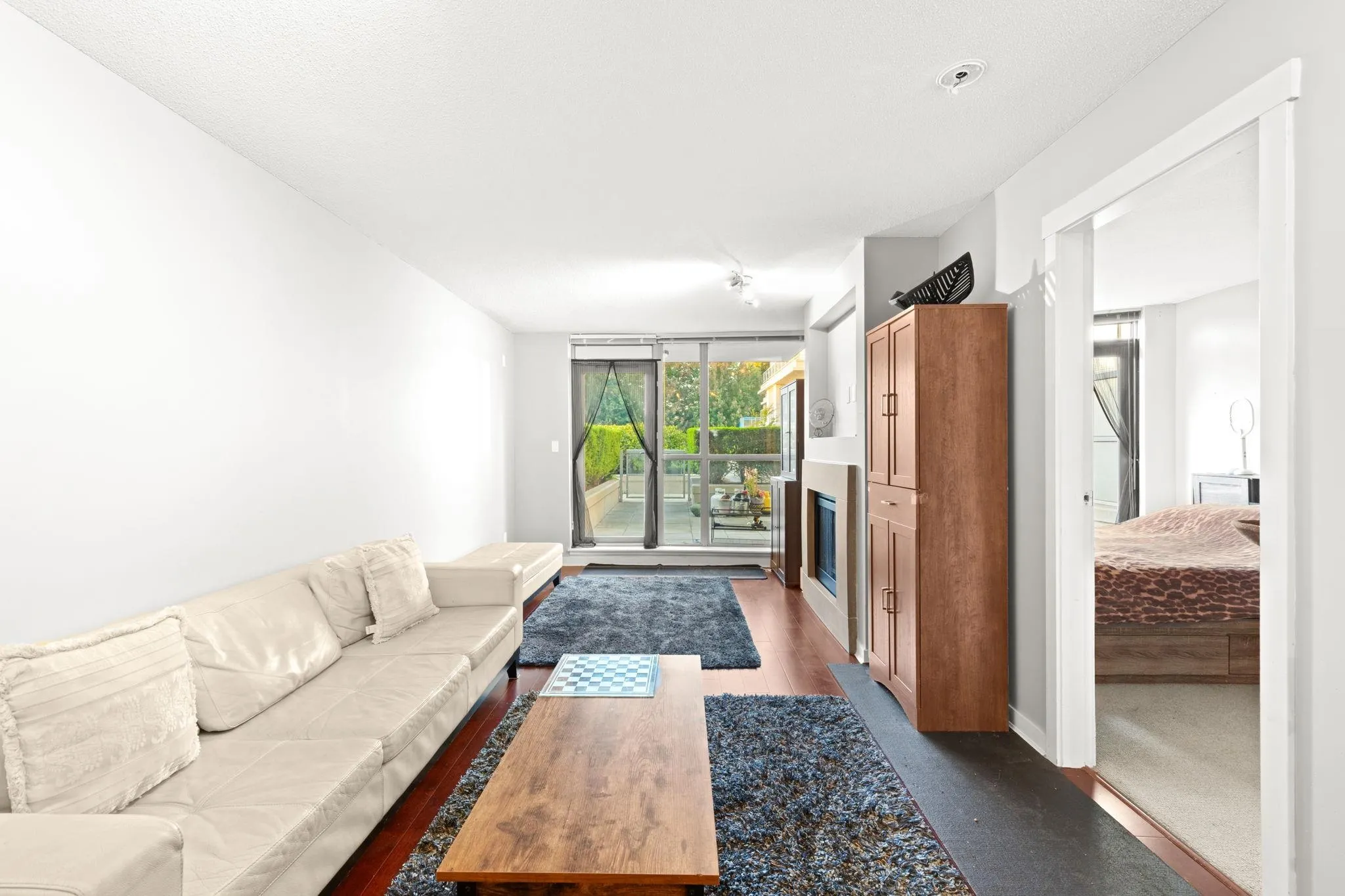 120 9373 Hemlock Drive