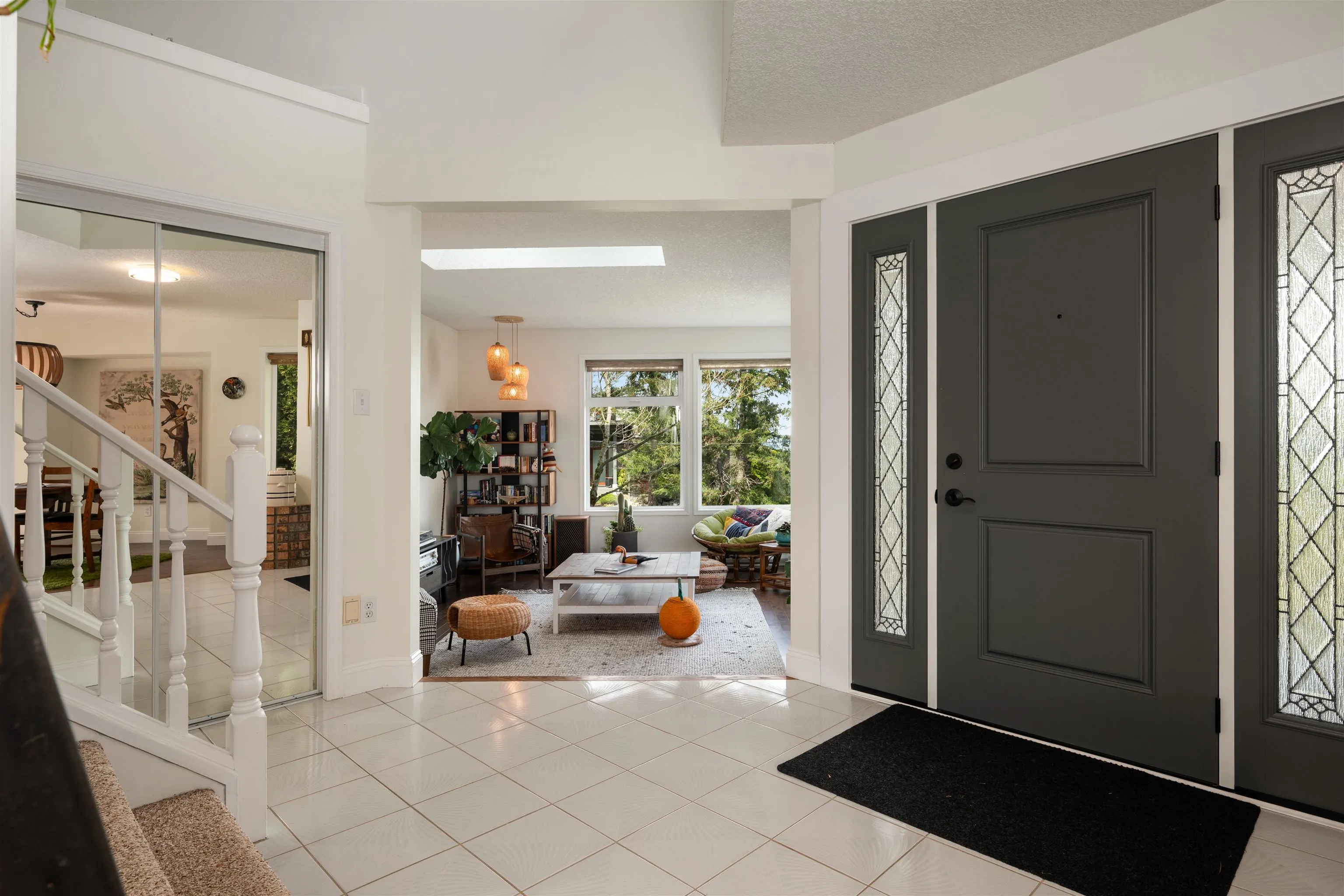1247 Selkirk Drive