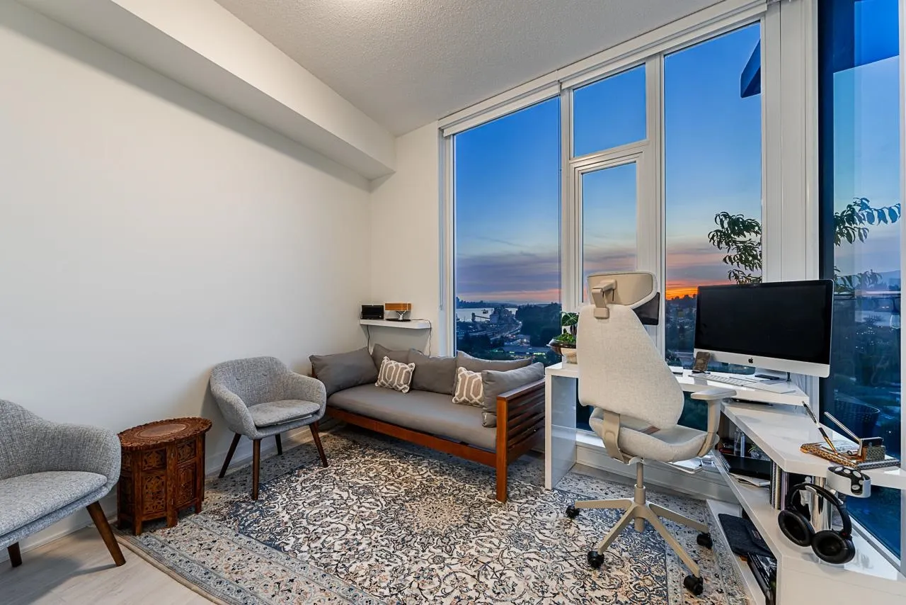 2704 1401 Hunter Street