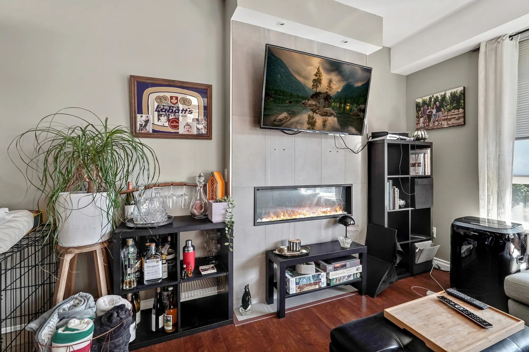 413 801 Klahanie Drive