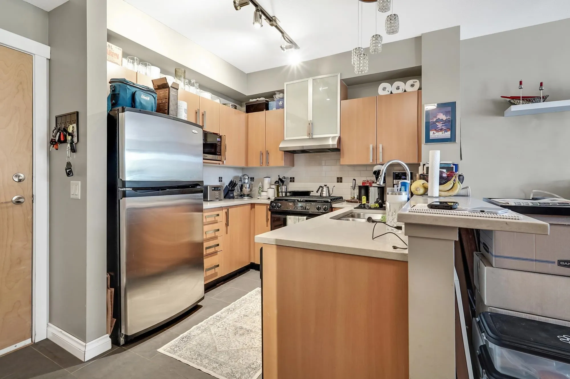 413 801 Klahanie Drive