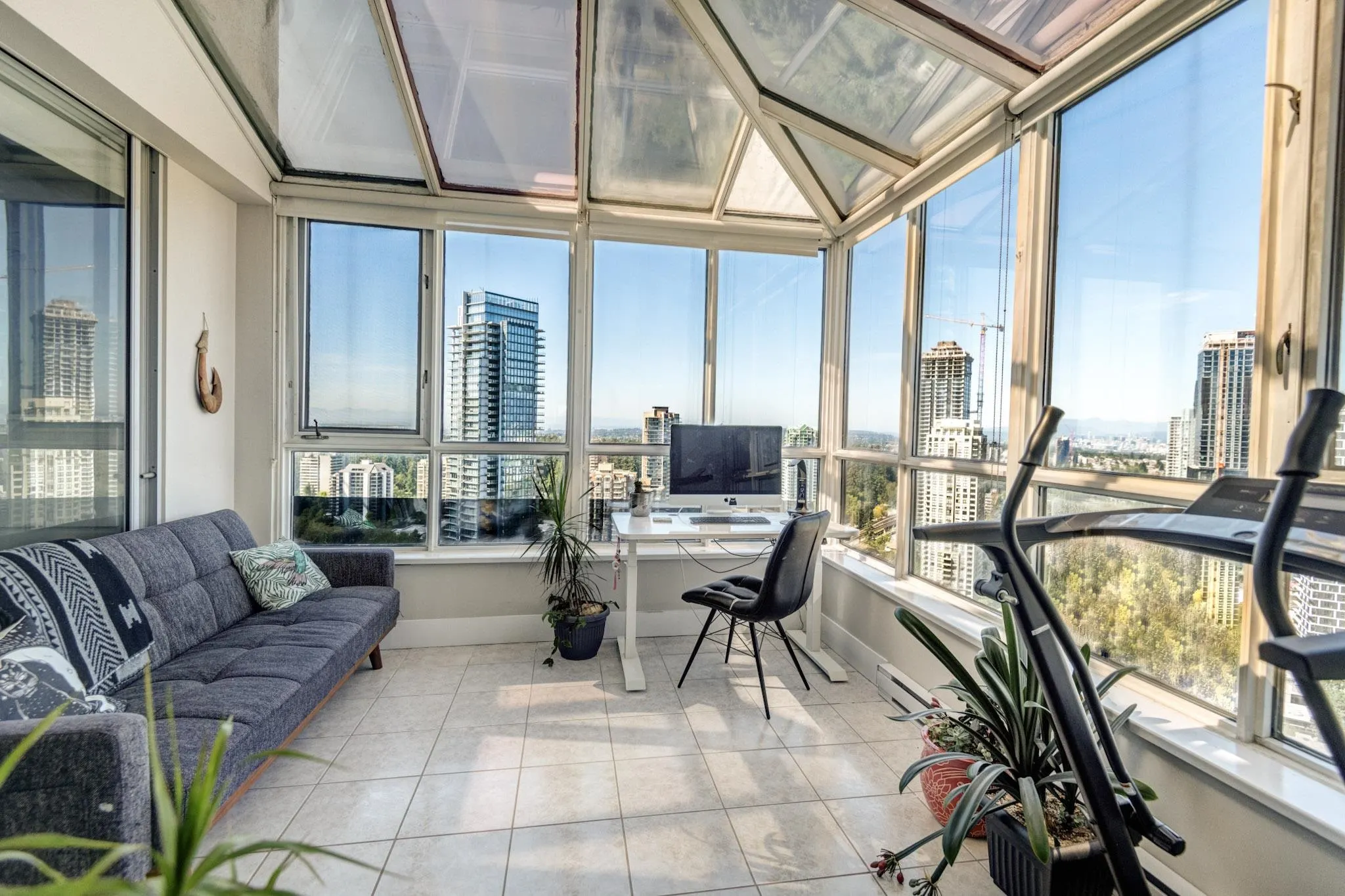 2801 6220 Mckay Avenue