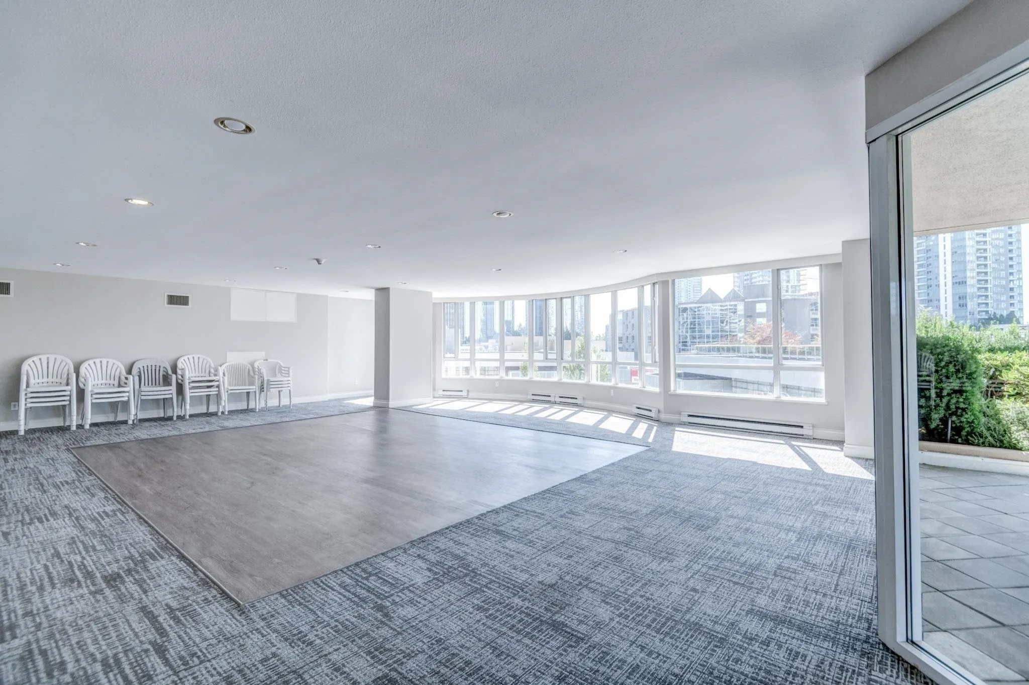 2801 6220 Mckay Avenue