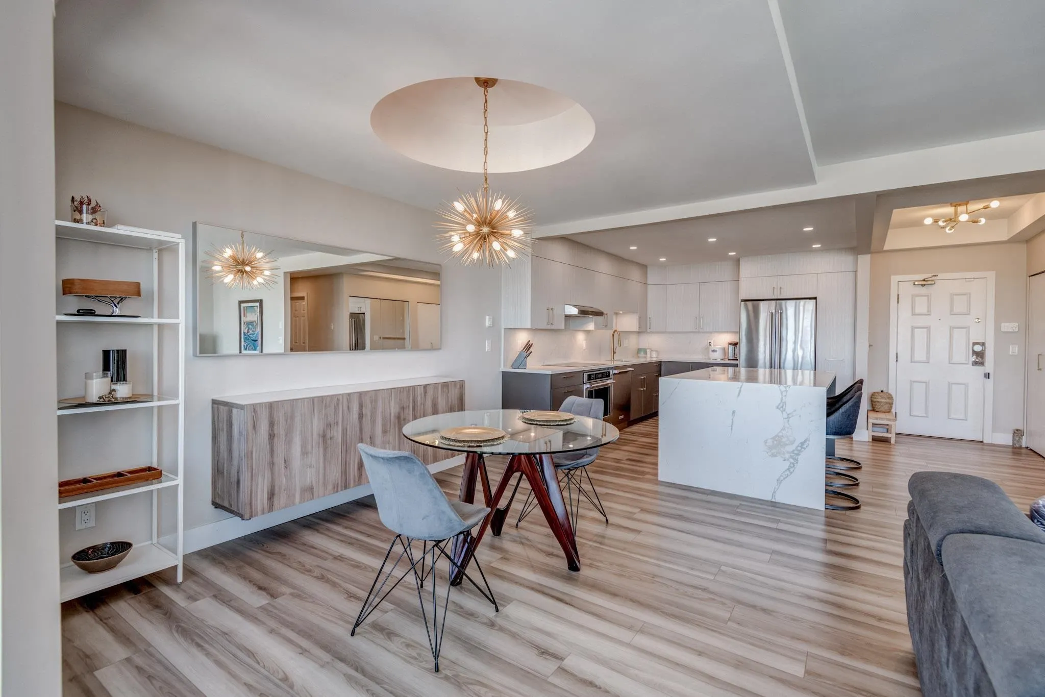 2801 6220 Mckay Avenue