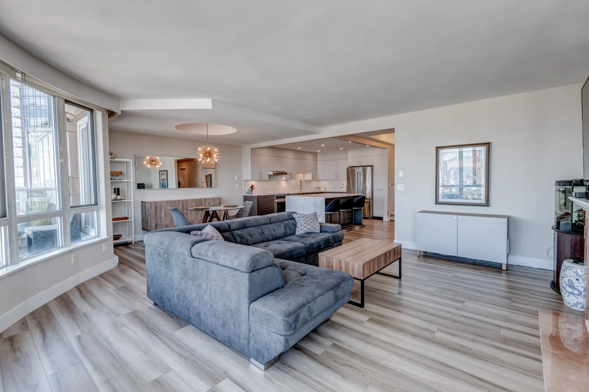 2801 6220 Mckay Avenue