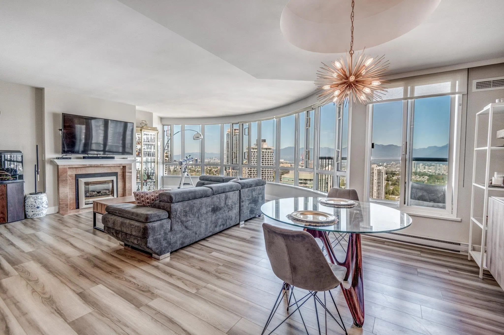 2801 6220 Mckay Avenue