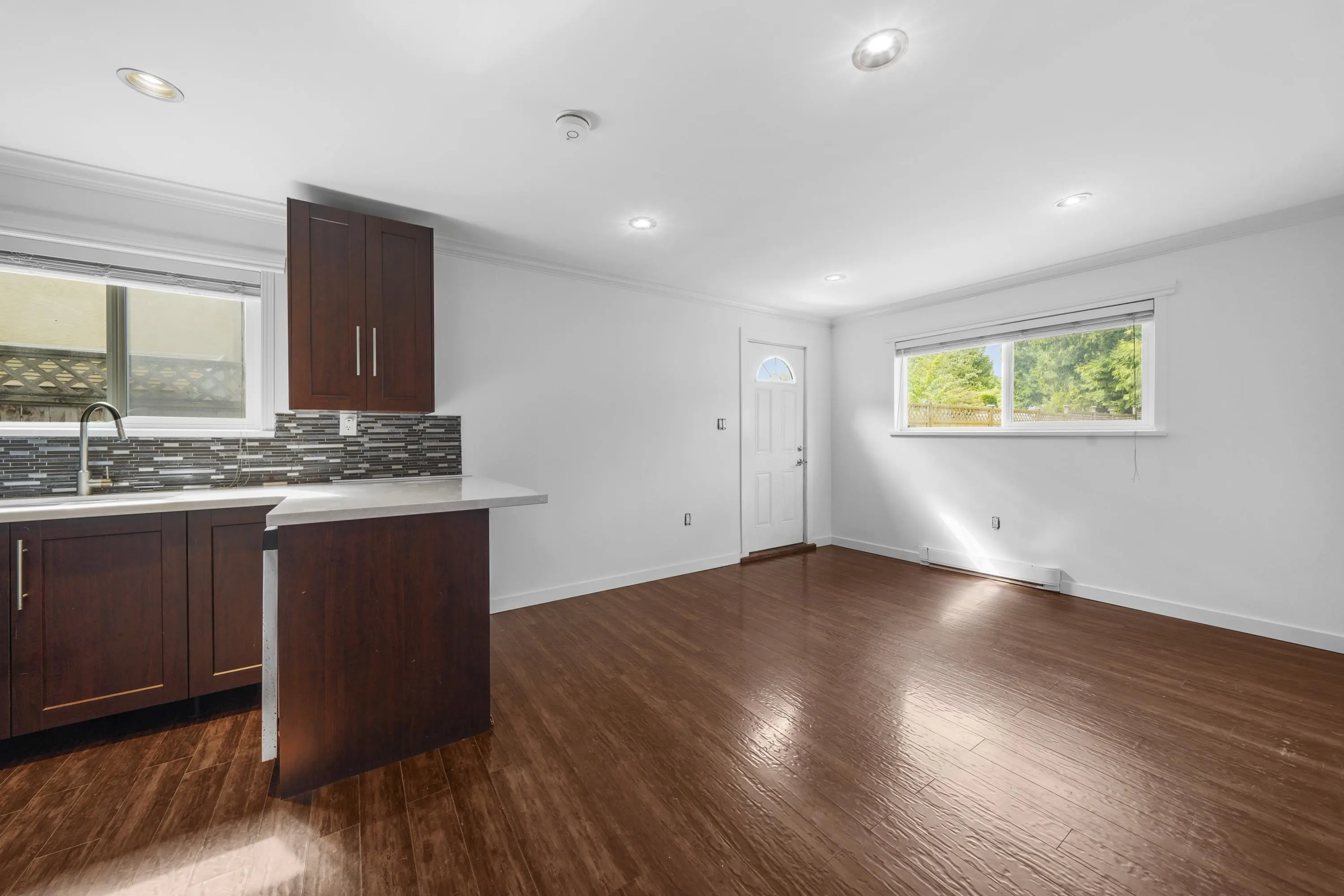 1405 Apel Drive