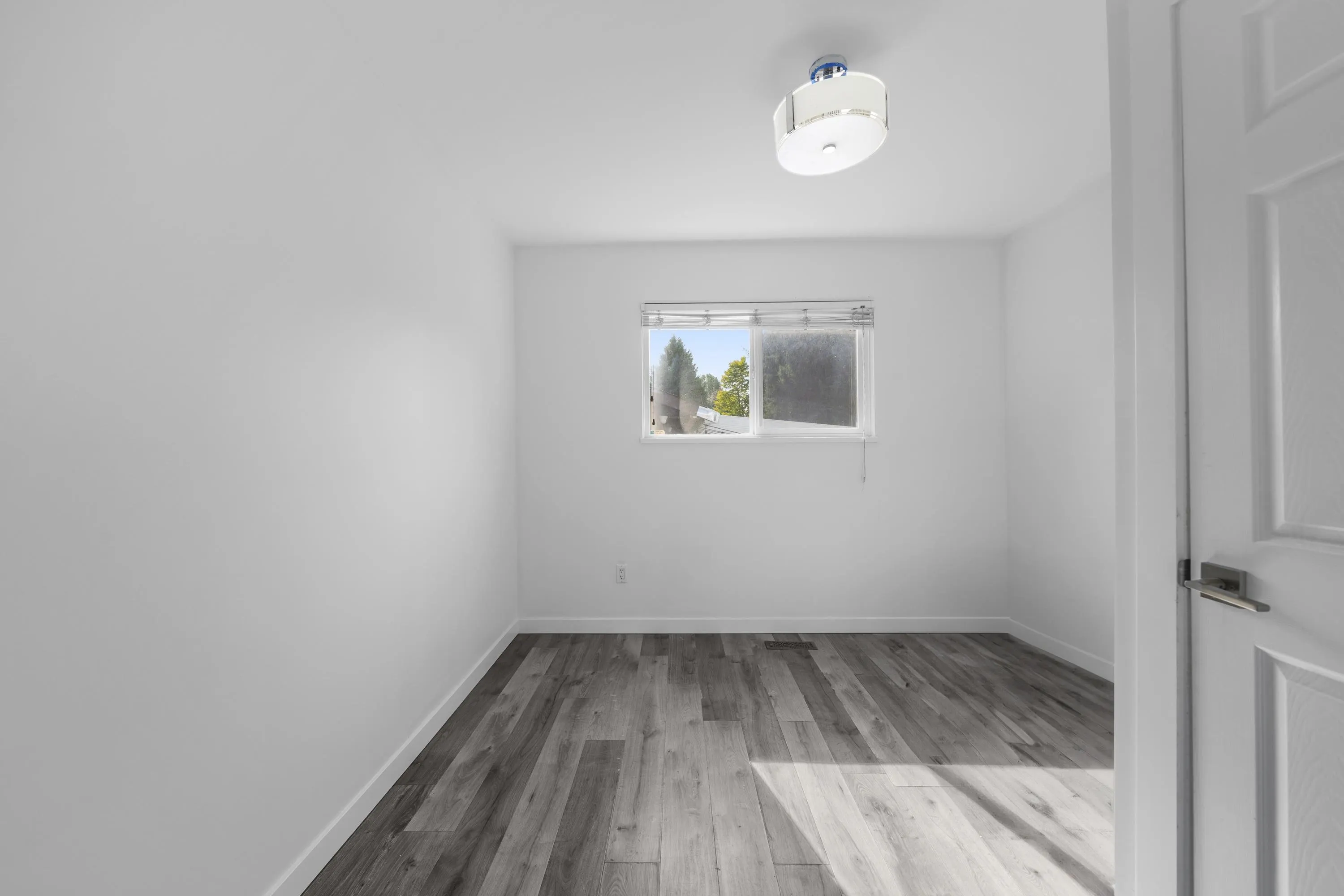 1405 Apel Drive