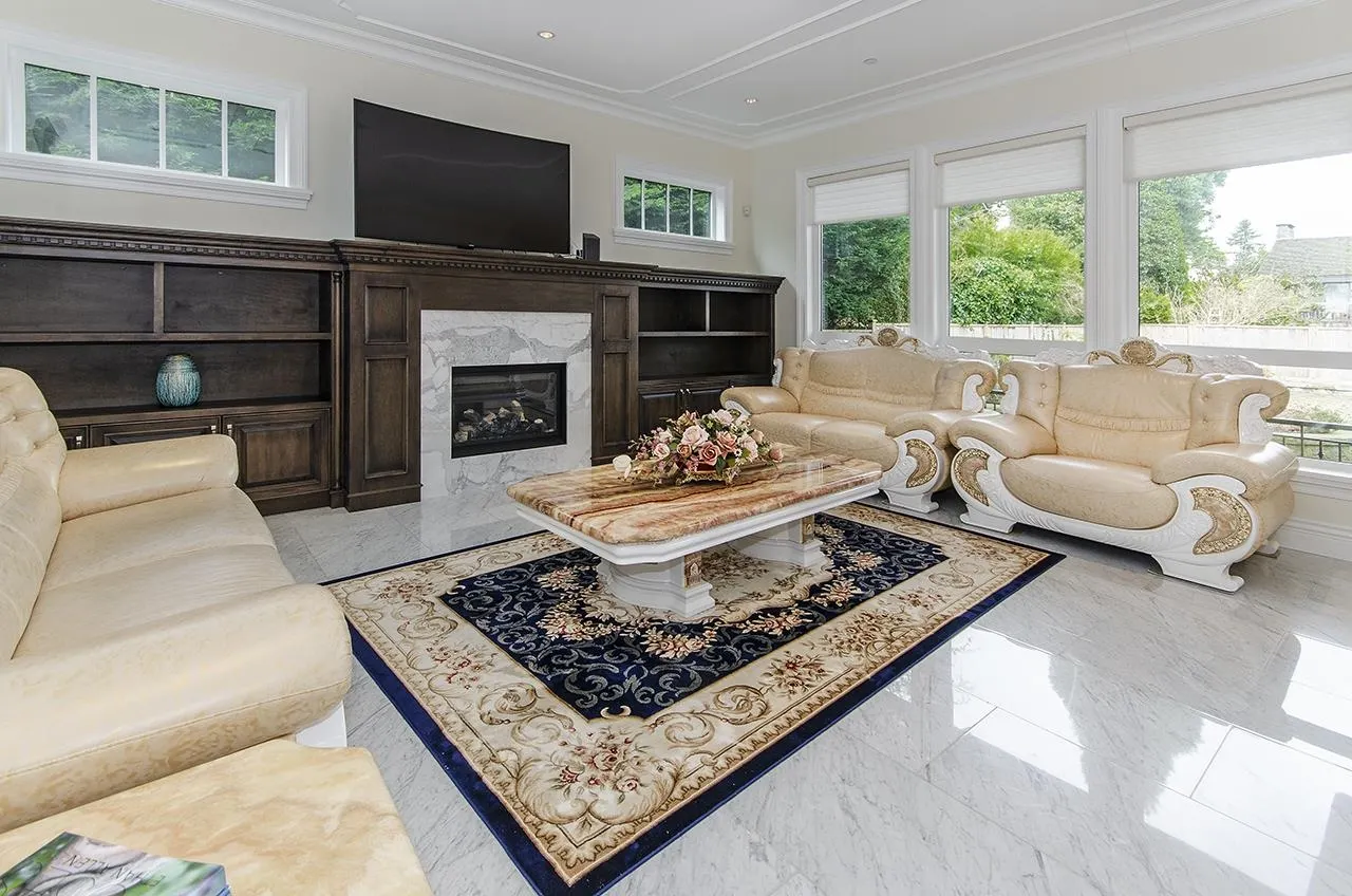 2193 W 54th Avenue