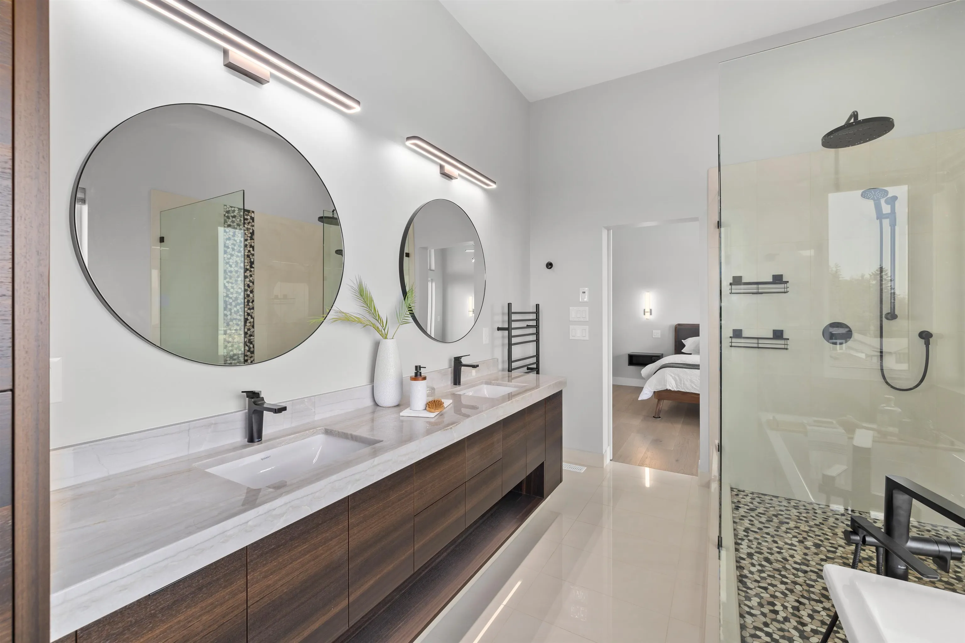 5487 Maclachlan Place