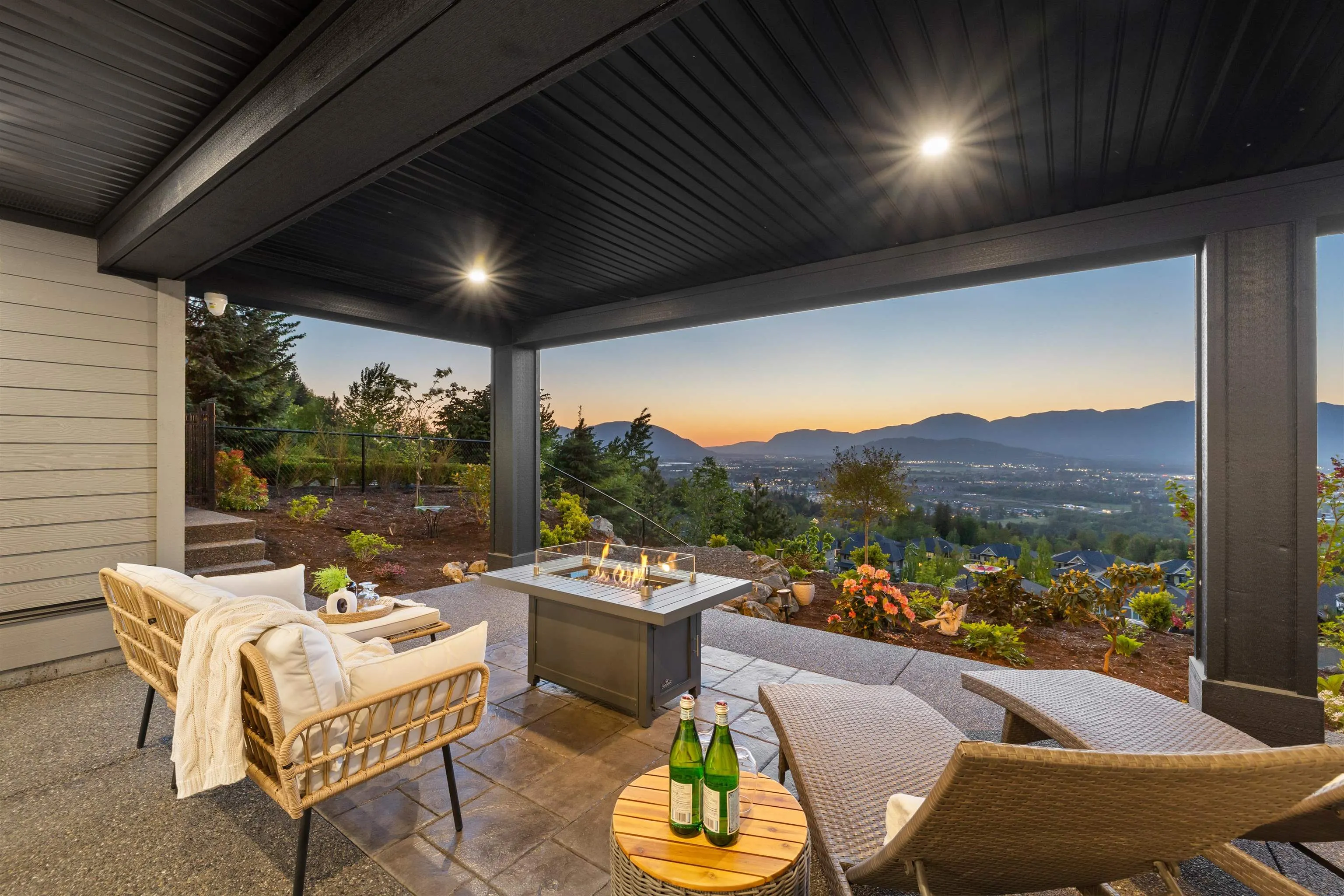 5487 Maclachlan Place