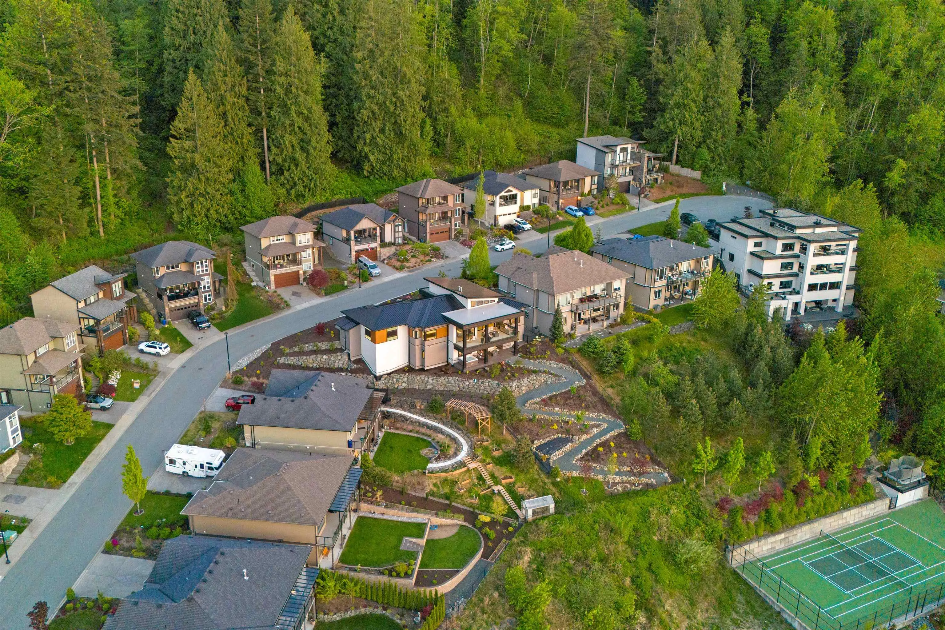 5487 Maclachlan Place