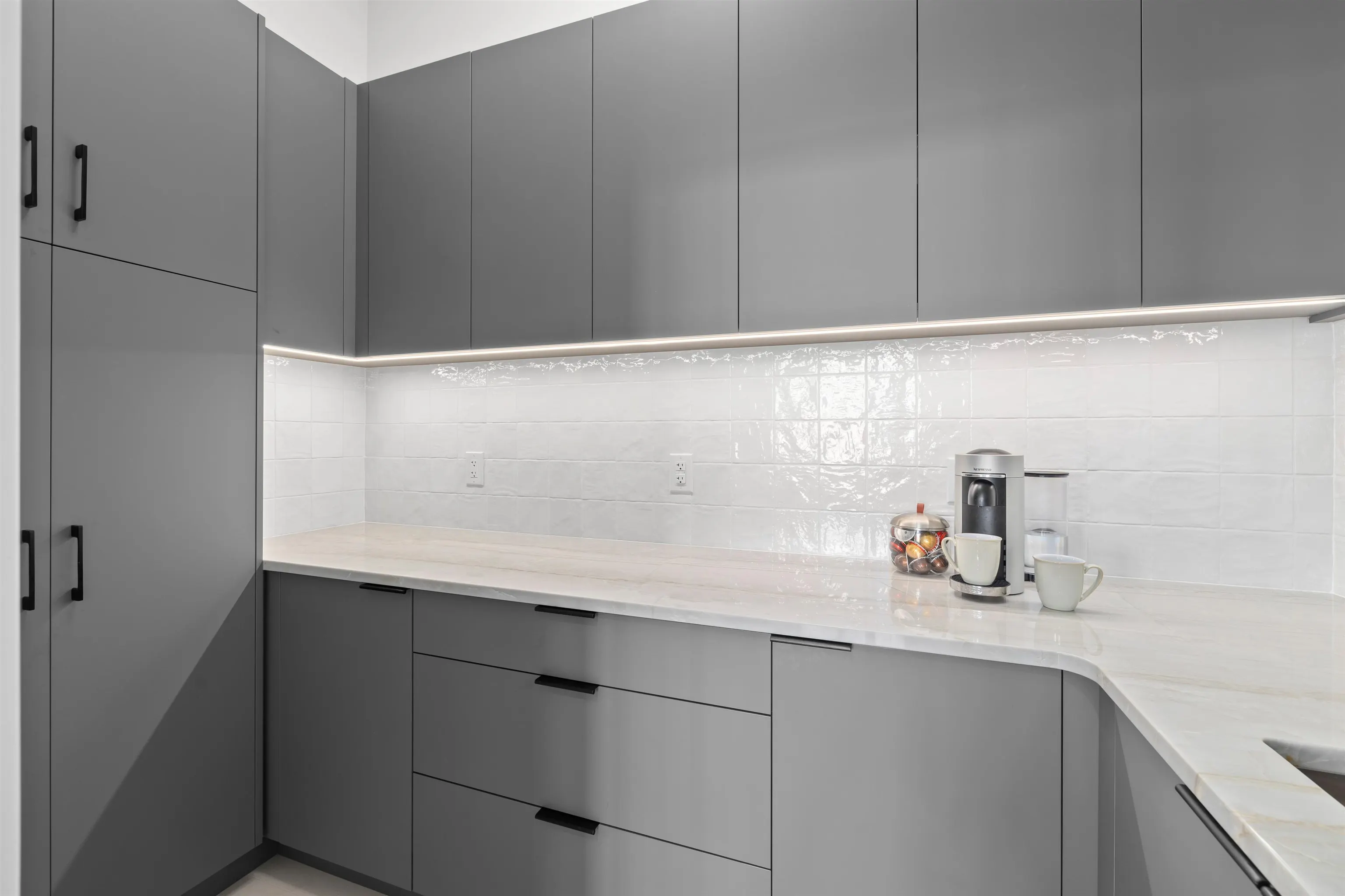 5487 Maclachlan Place