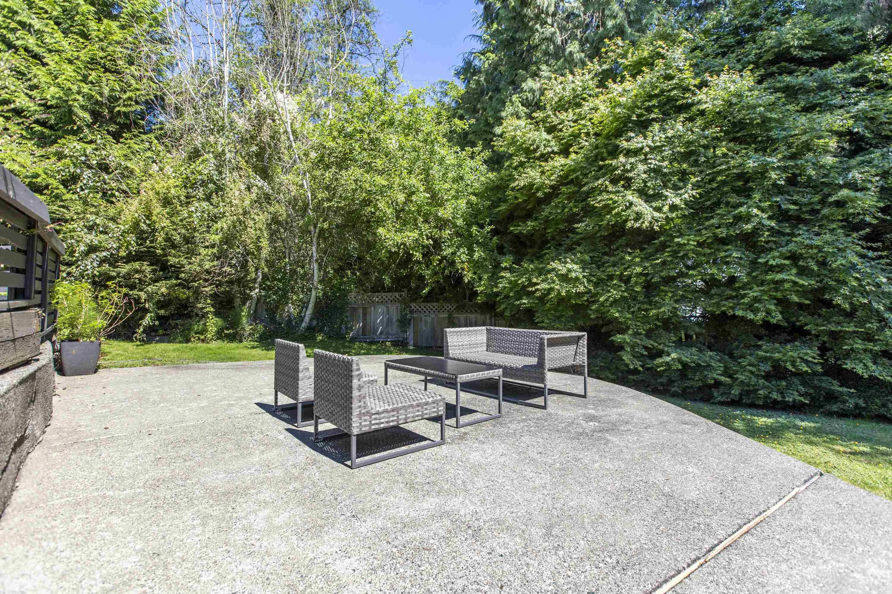 3420 Rockview Place