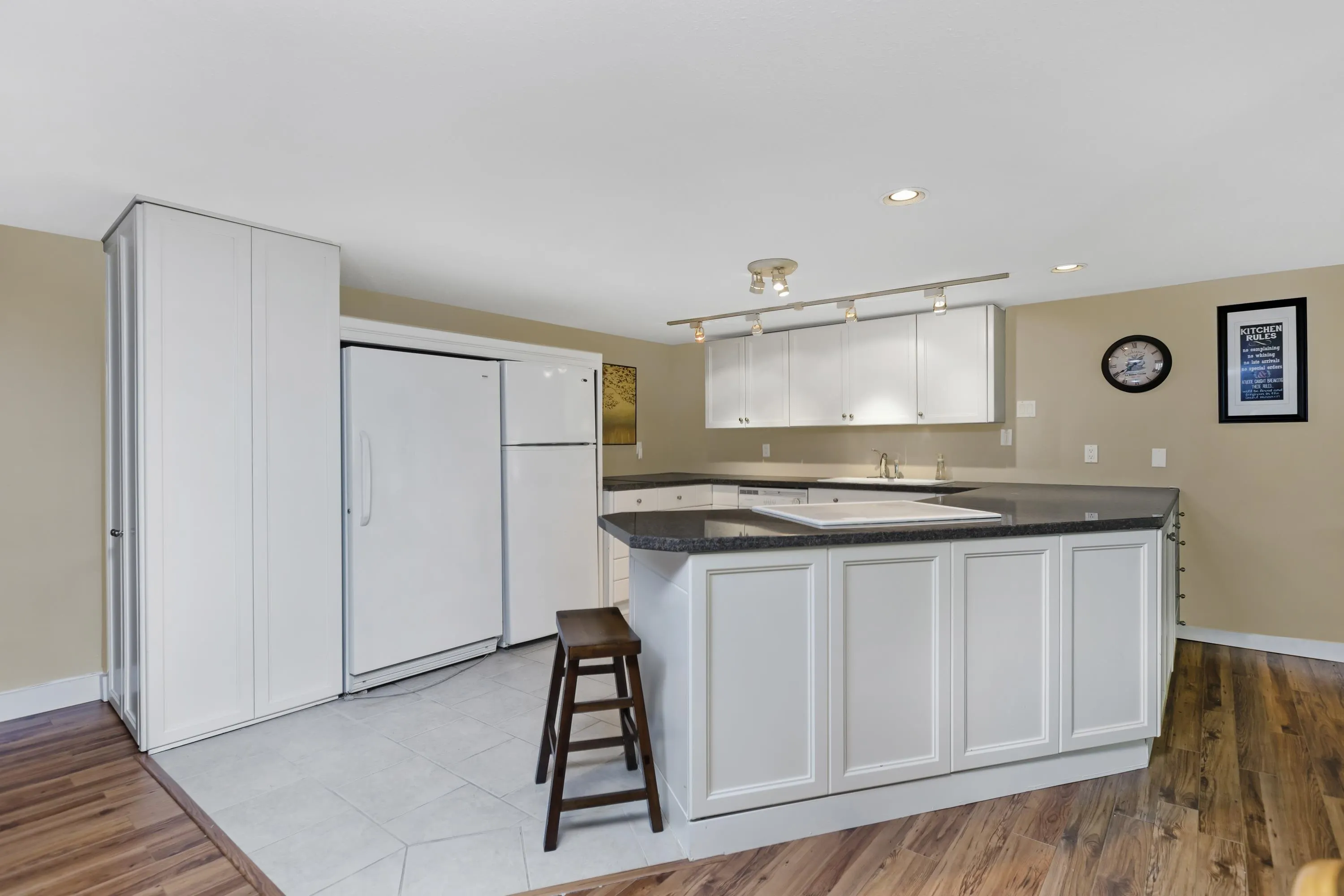 3420 Rockview Place