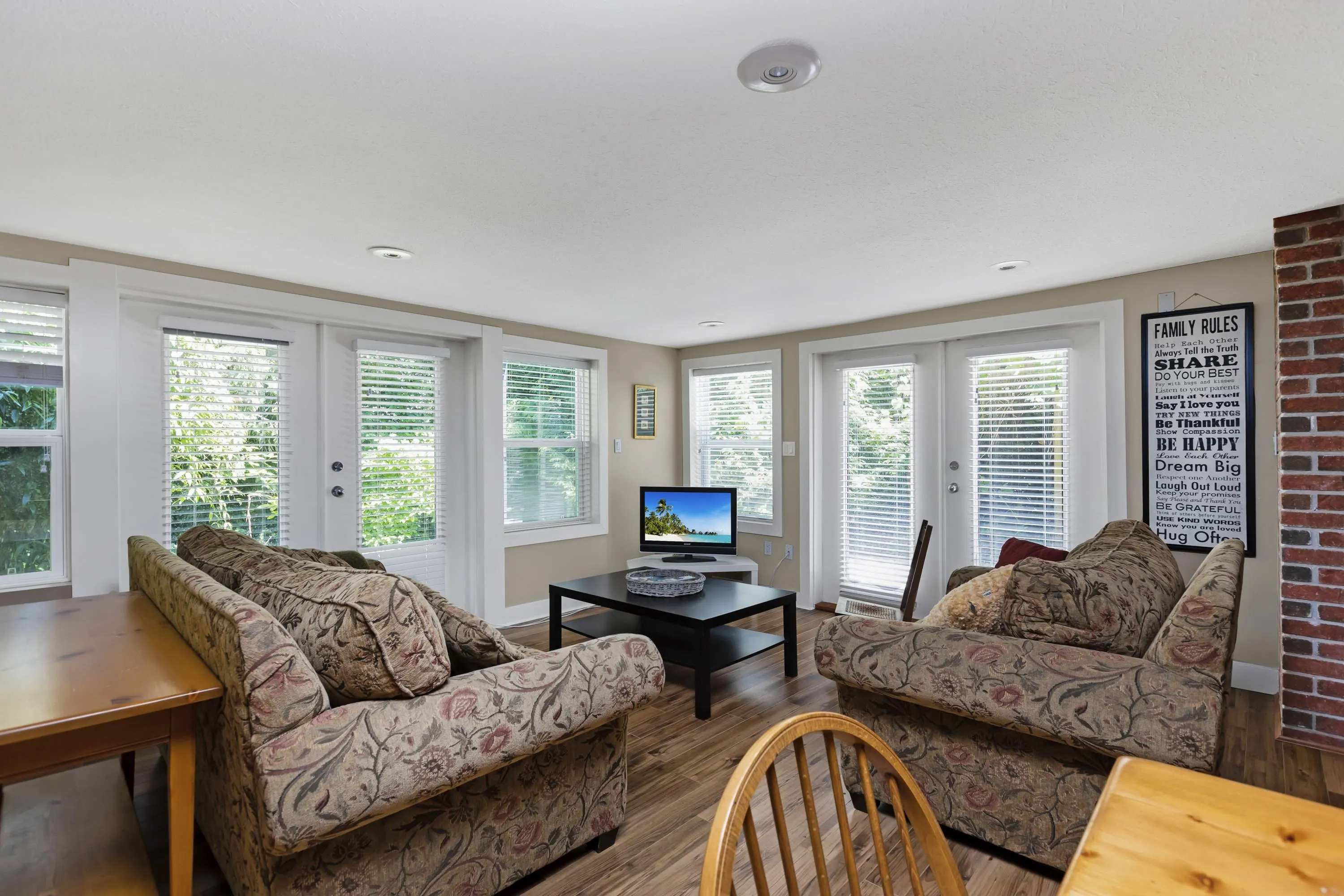 3420 Rockview Place