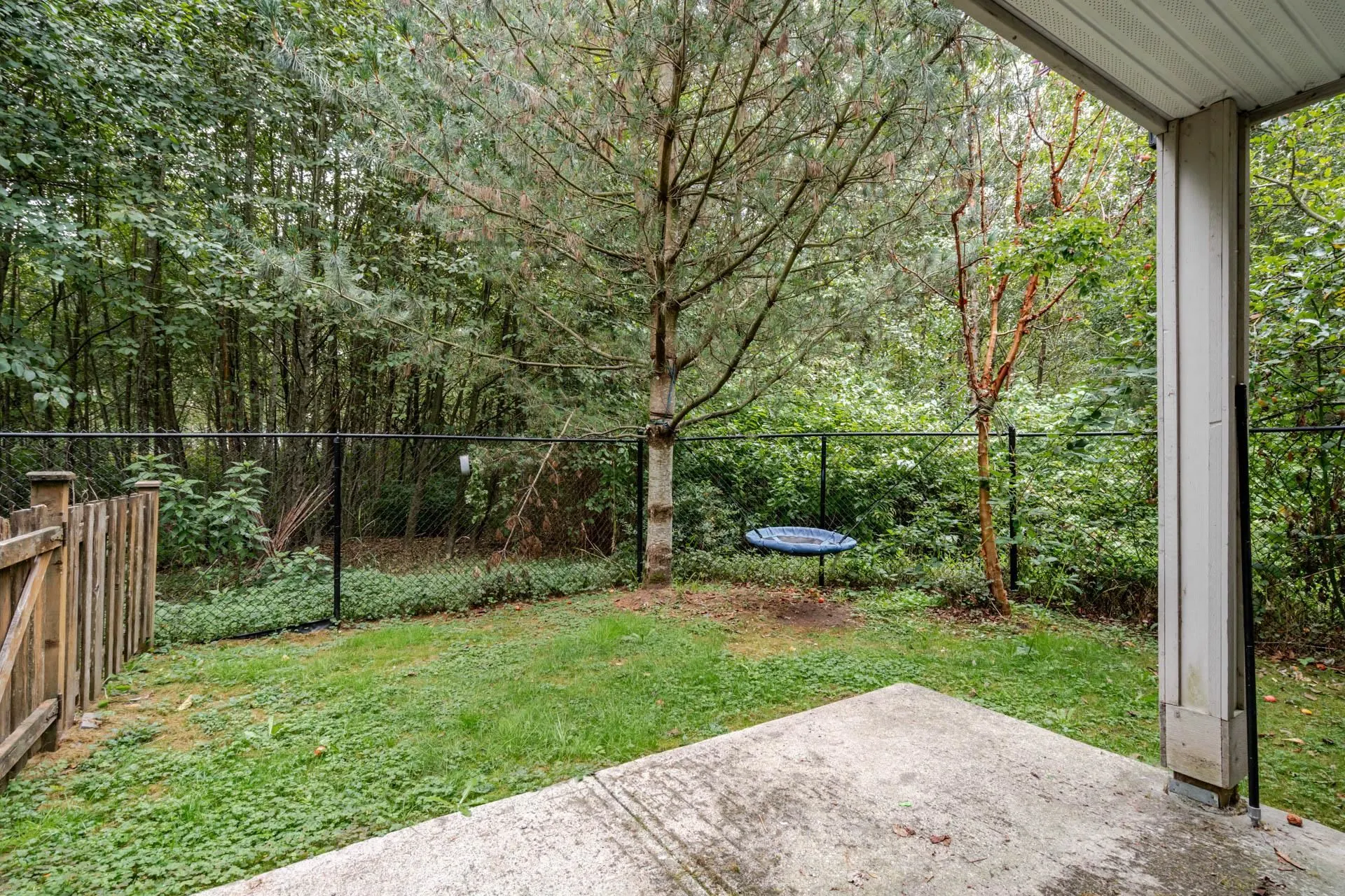 106 15399 Guildford Drive