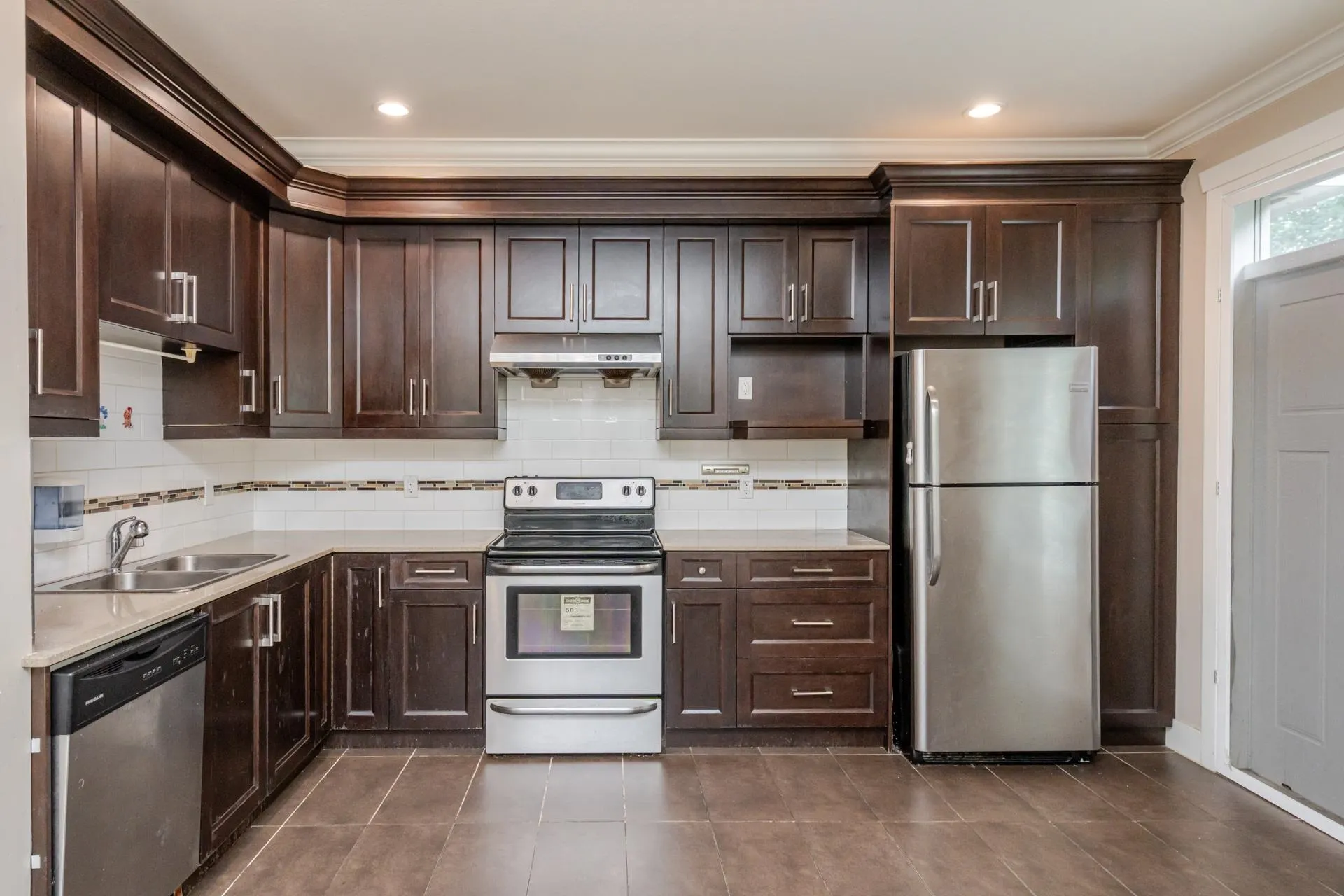 106 15399 Guildford Drive