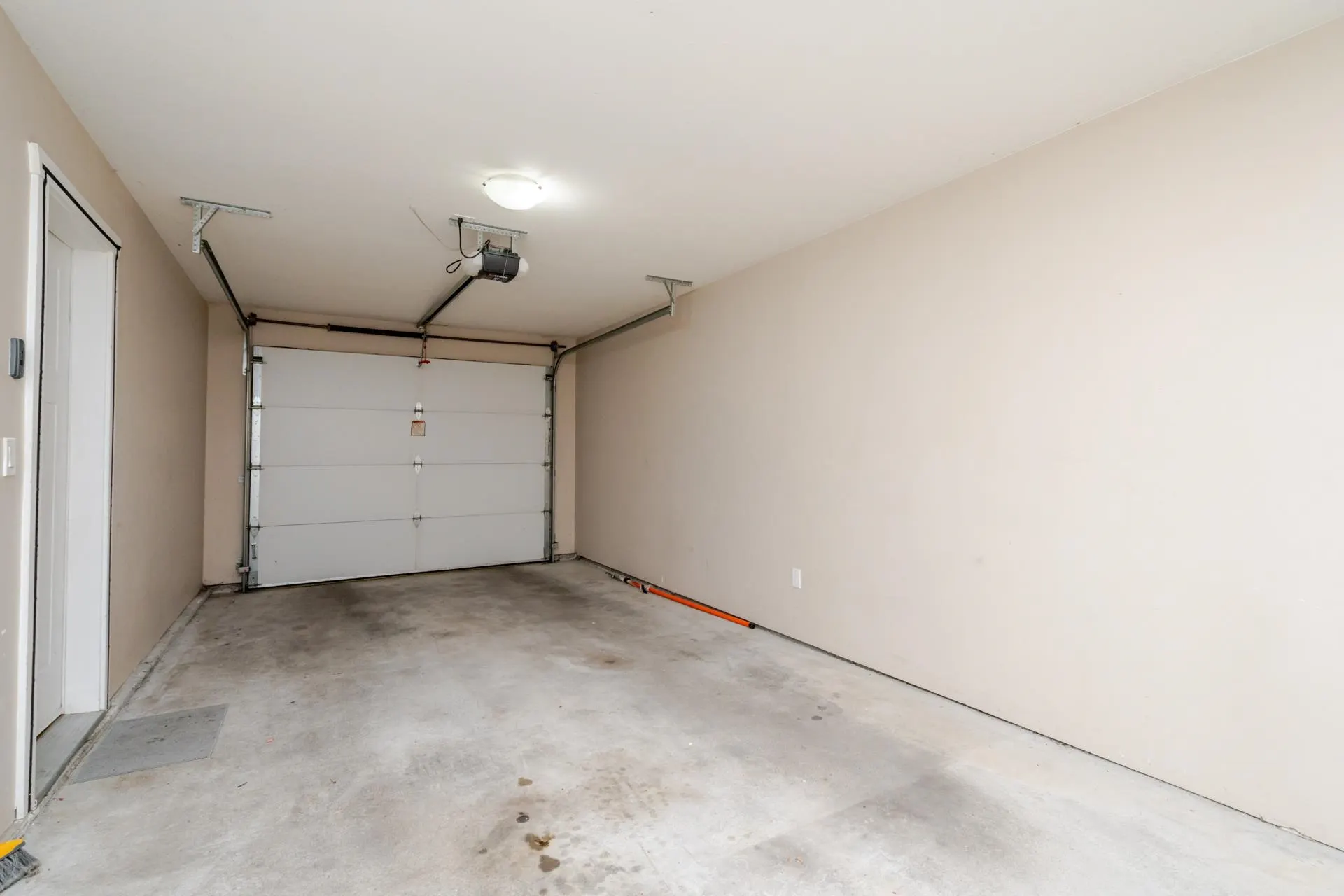 106 15399 Guildford Drive