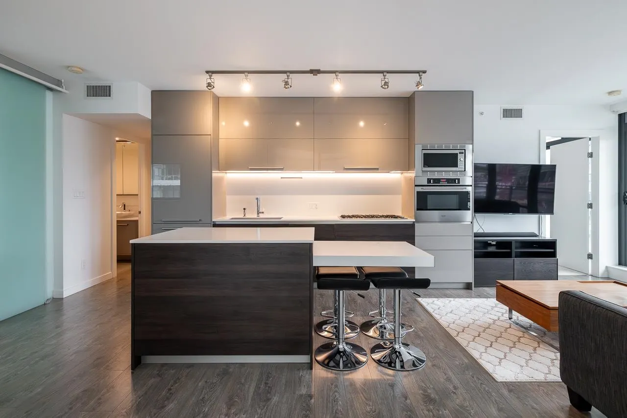 1508 2378 Alpha Avenue
