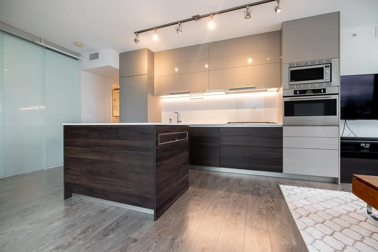 1508 2378 Alpha Avenue