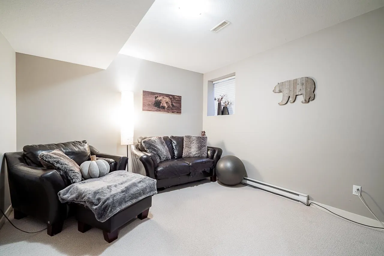 89 Fernway Drive