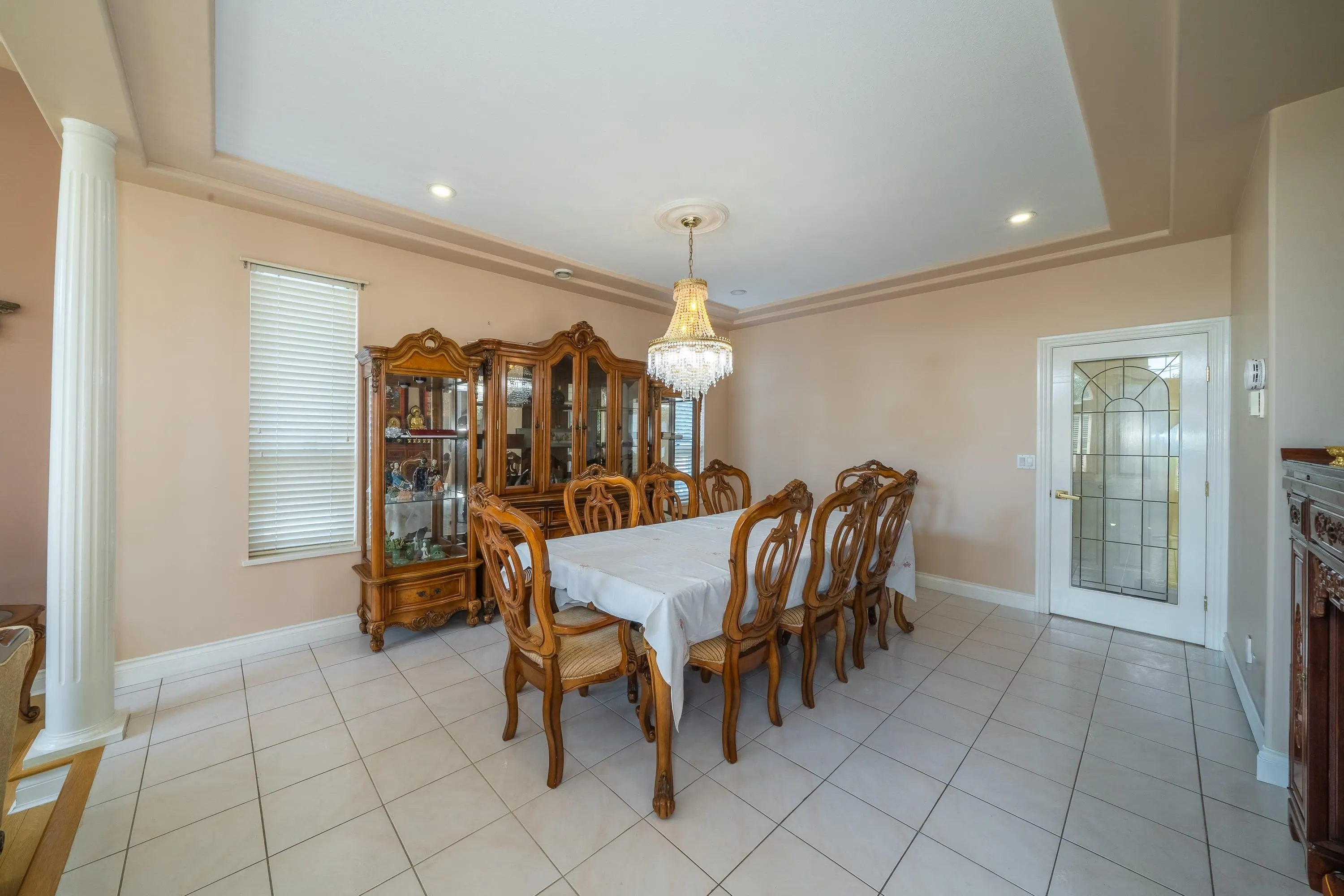 7287 Pandora Street