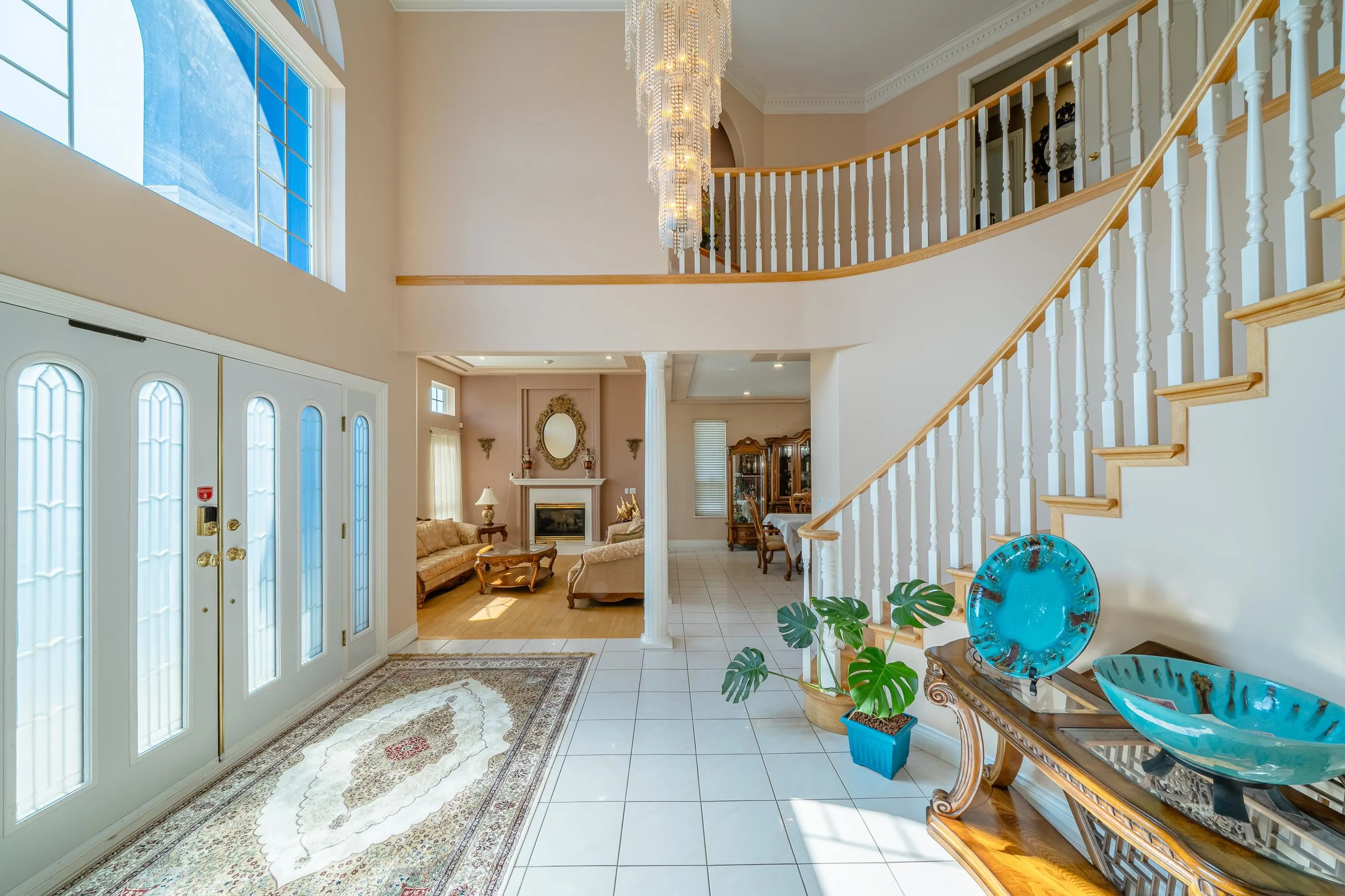 7287 Pandora Street