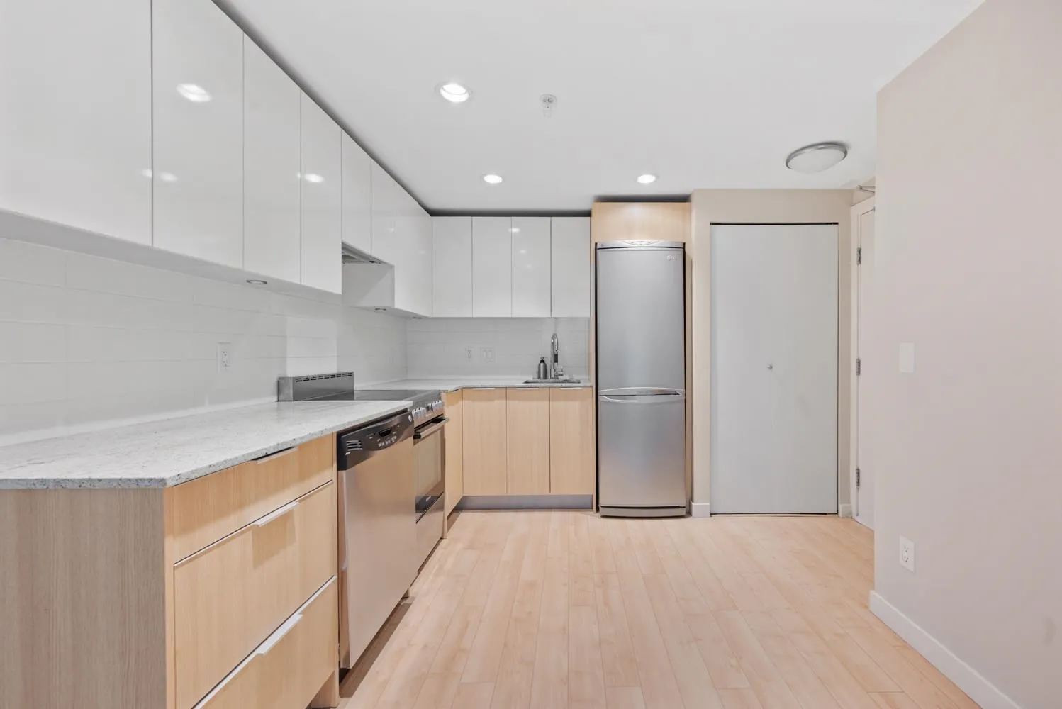 203 1919 Wylie Street