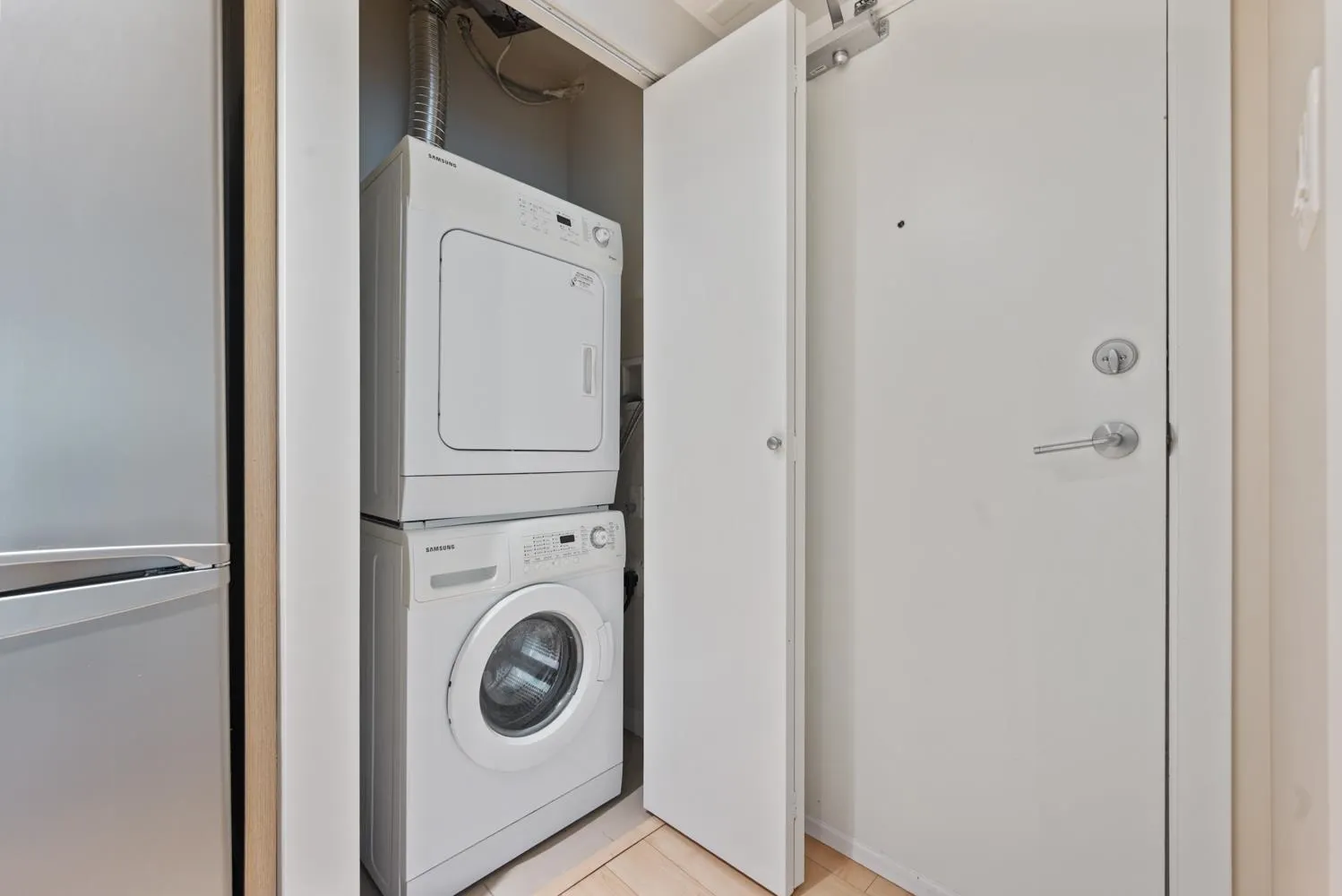 203 1919 Wylie Street