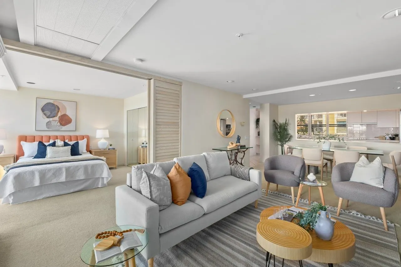 404 1233 Beach Avenue