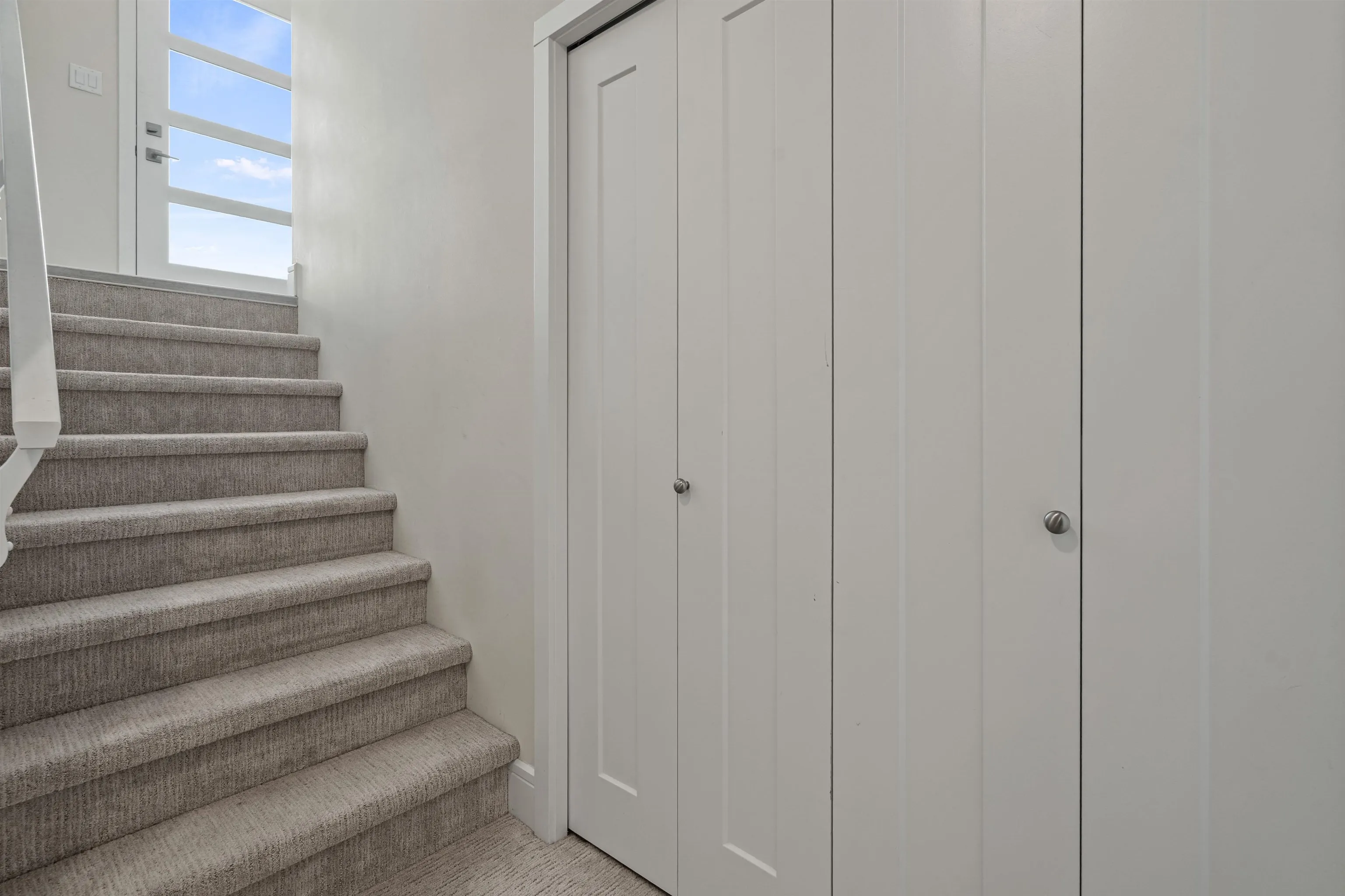 18 50634 Ledgestone Place