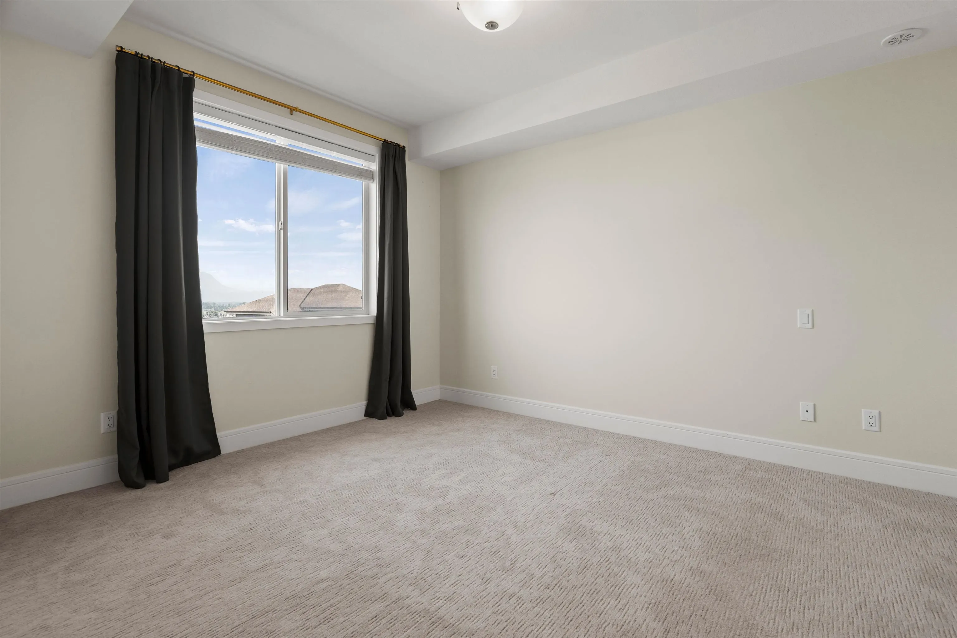 18 50634 Ledgestone Place