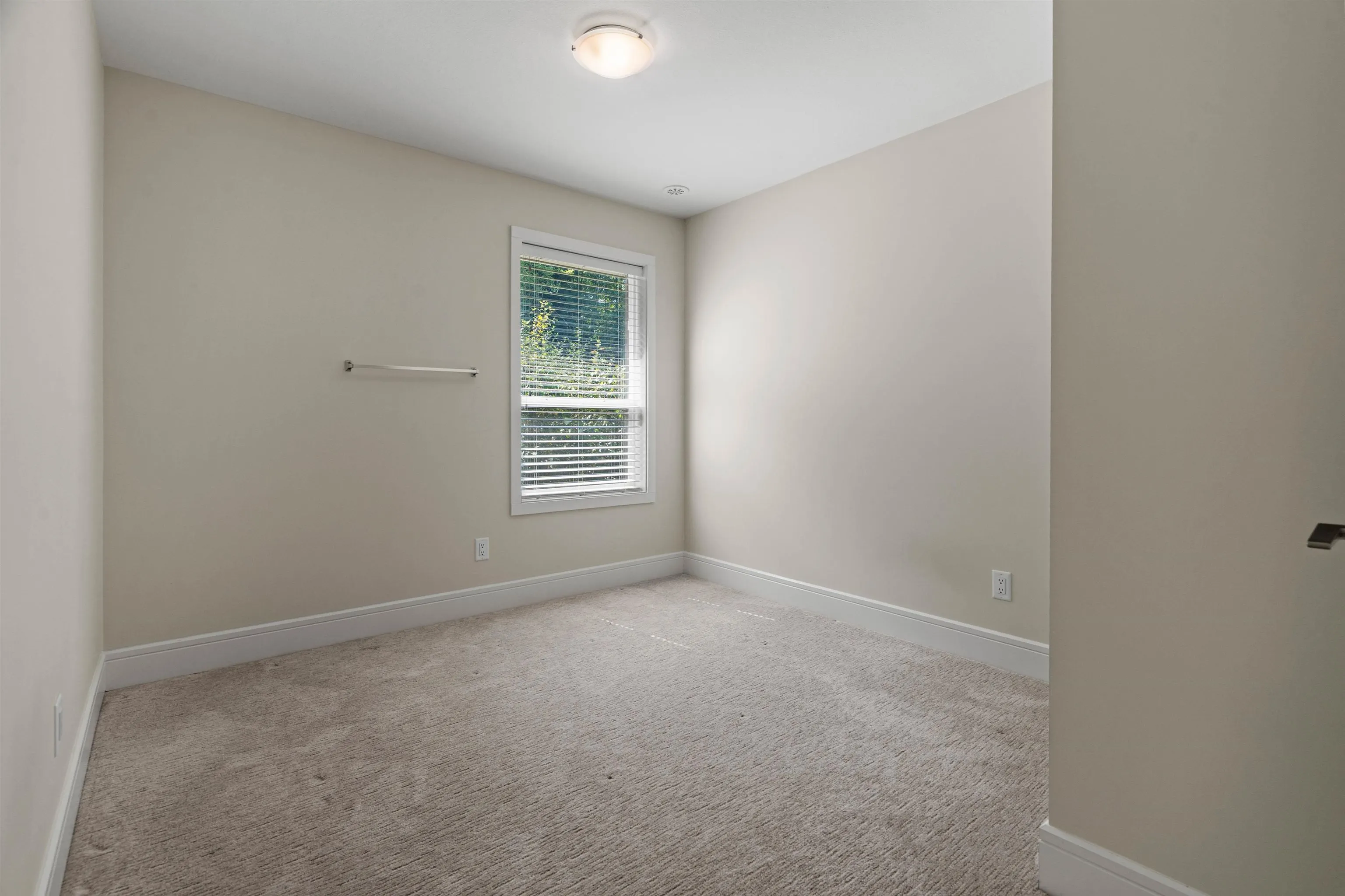 18 50634 Ledgestone Place