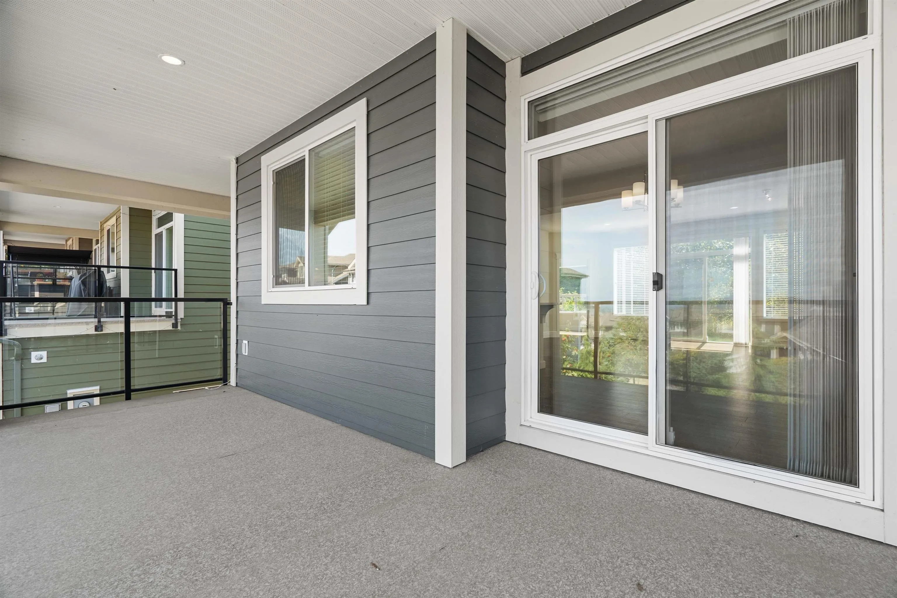 18 50634 Ledgestone Place
