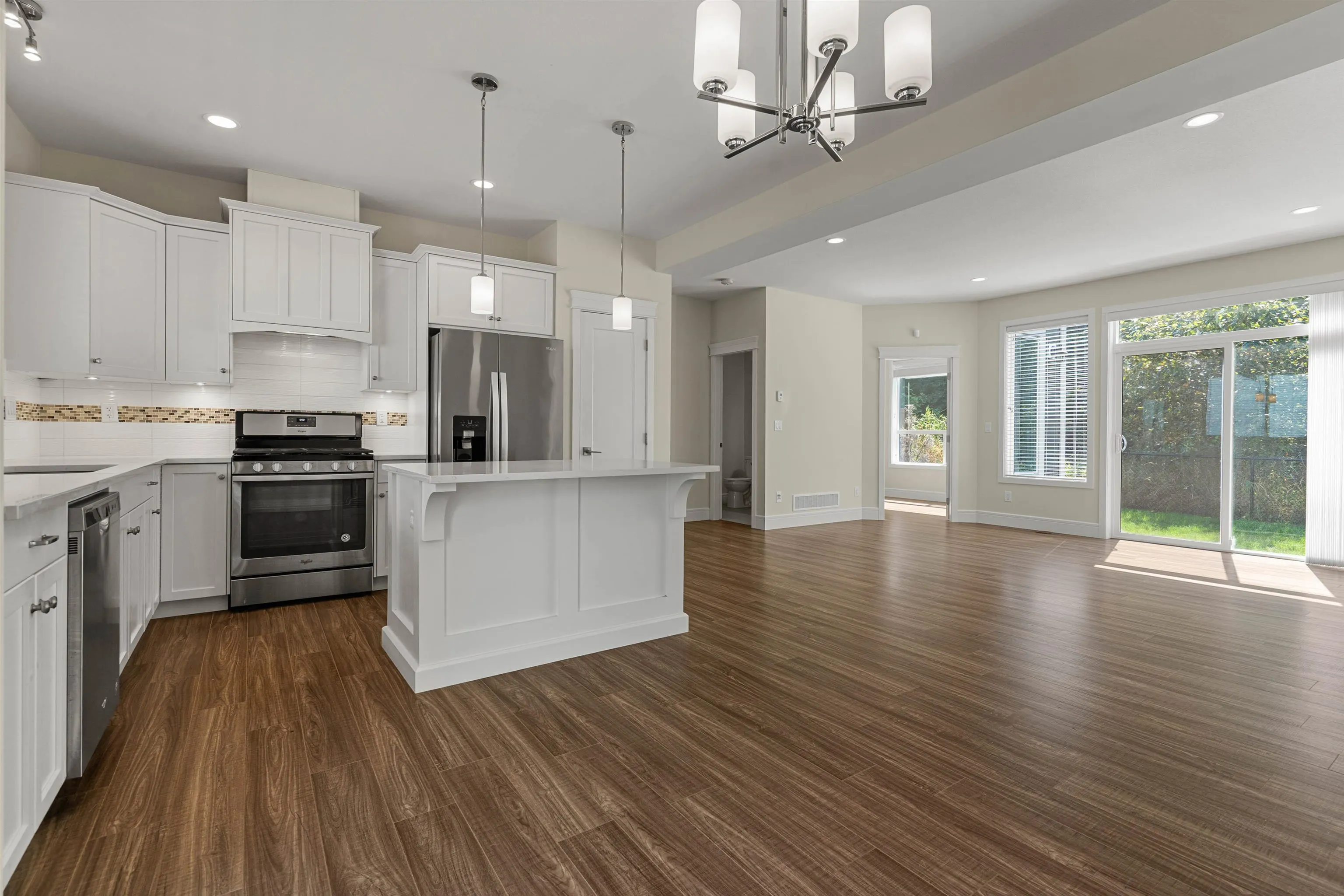 18 50634 Ledgestone Place