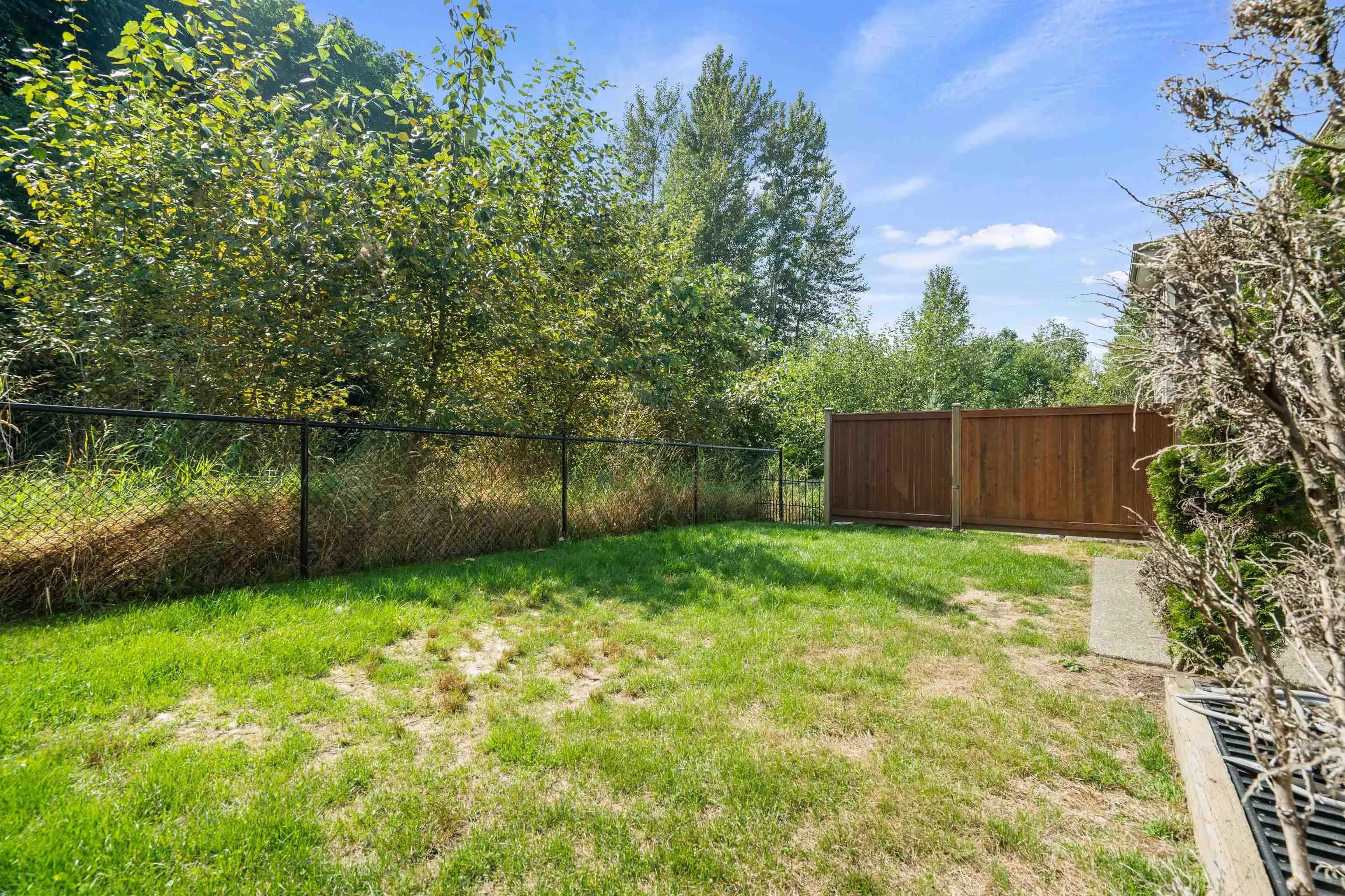 18 50634 Ledgestone Place