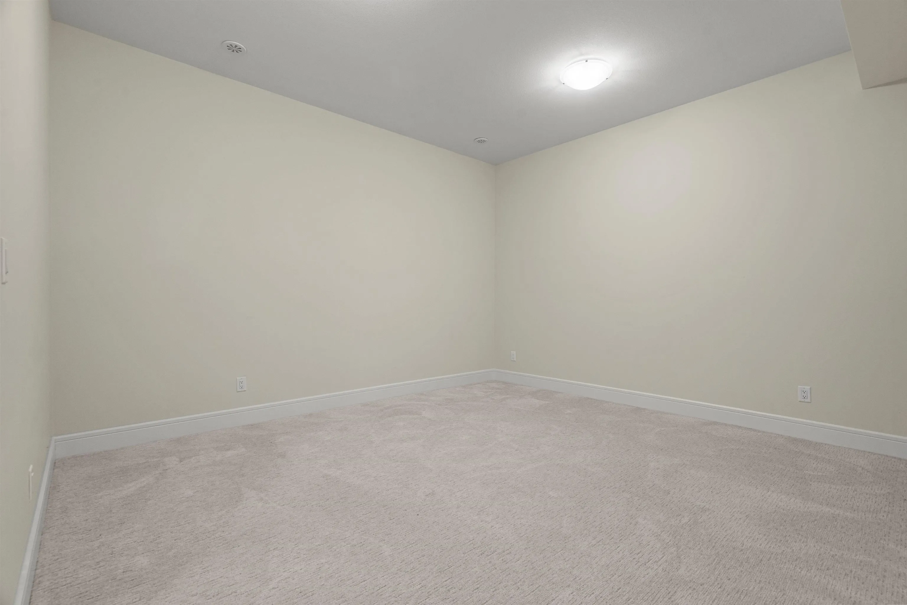 18 50634 Ledgestone Place
