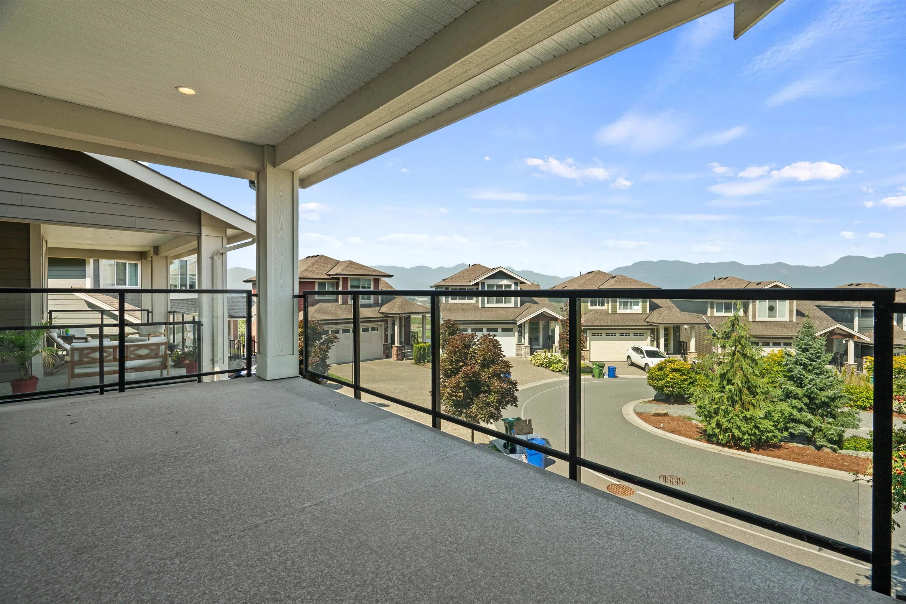 18 50634 Ledgestone Place