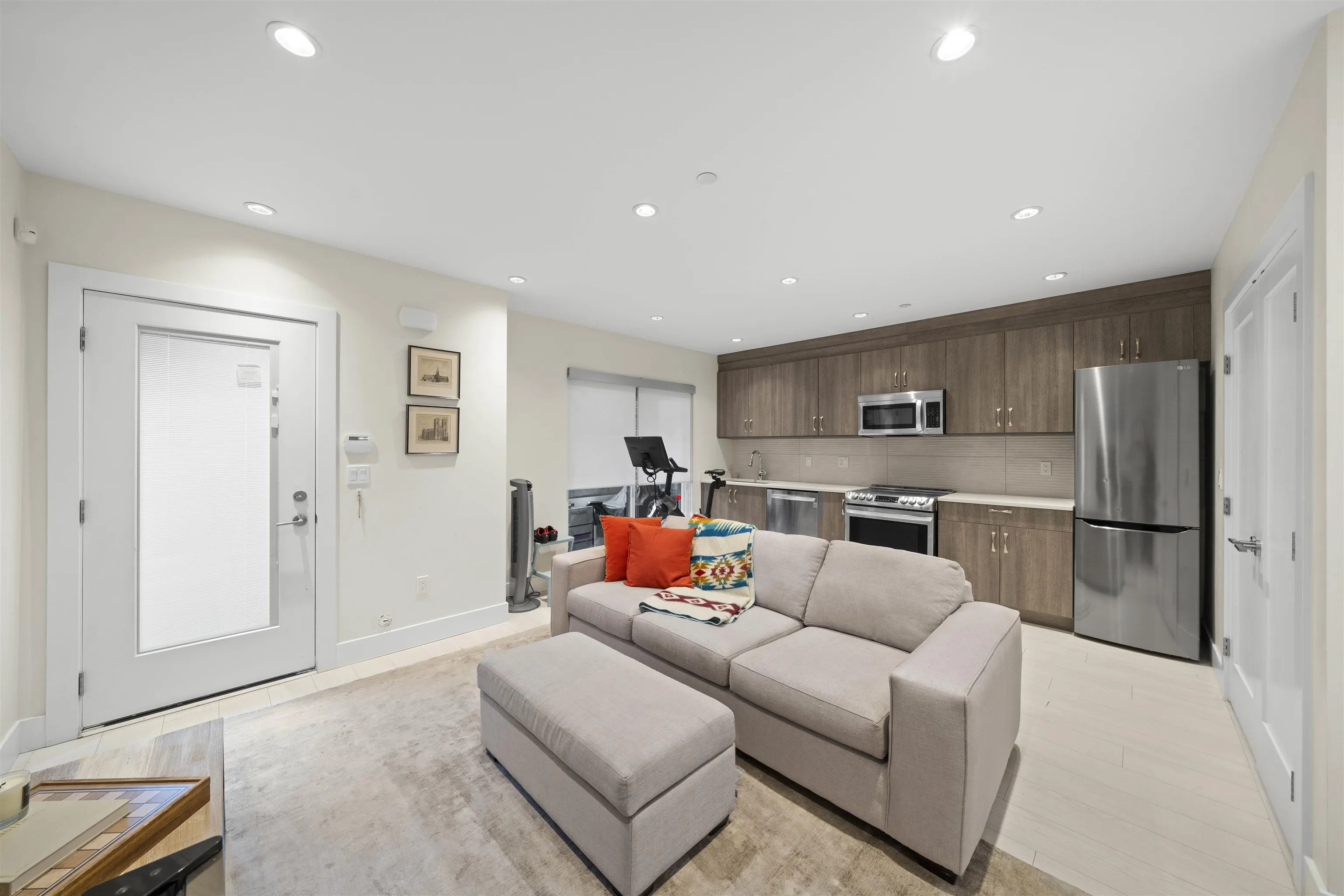 413 W Keith Road