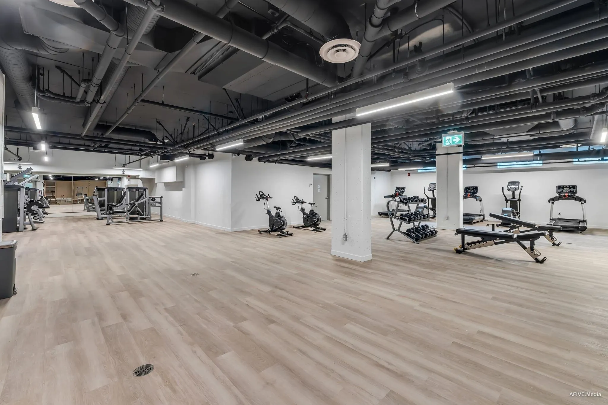 122 13788 76 Avenue