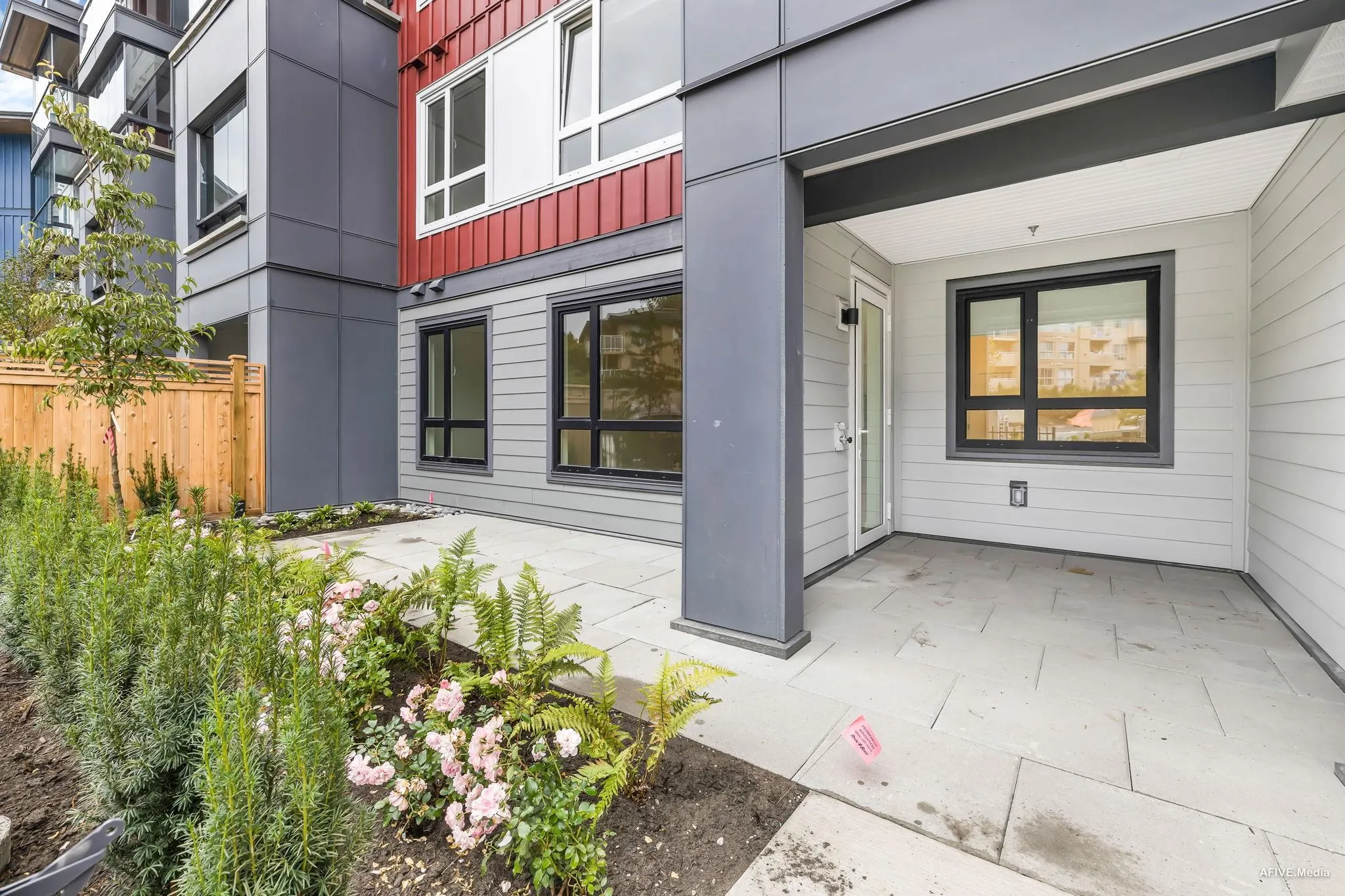 122 13788 76 Avenue