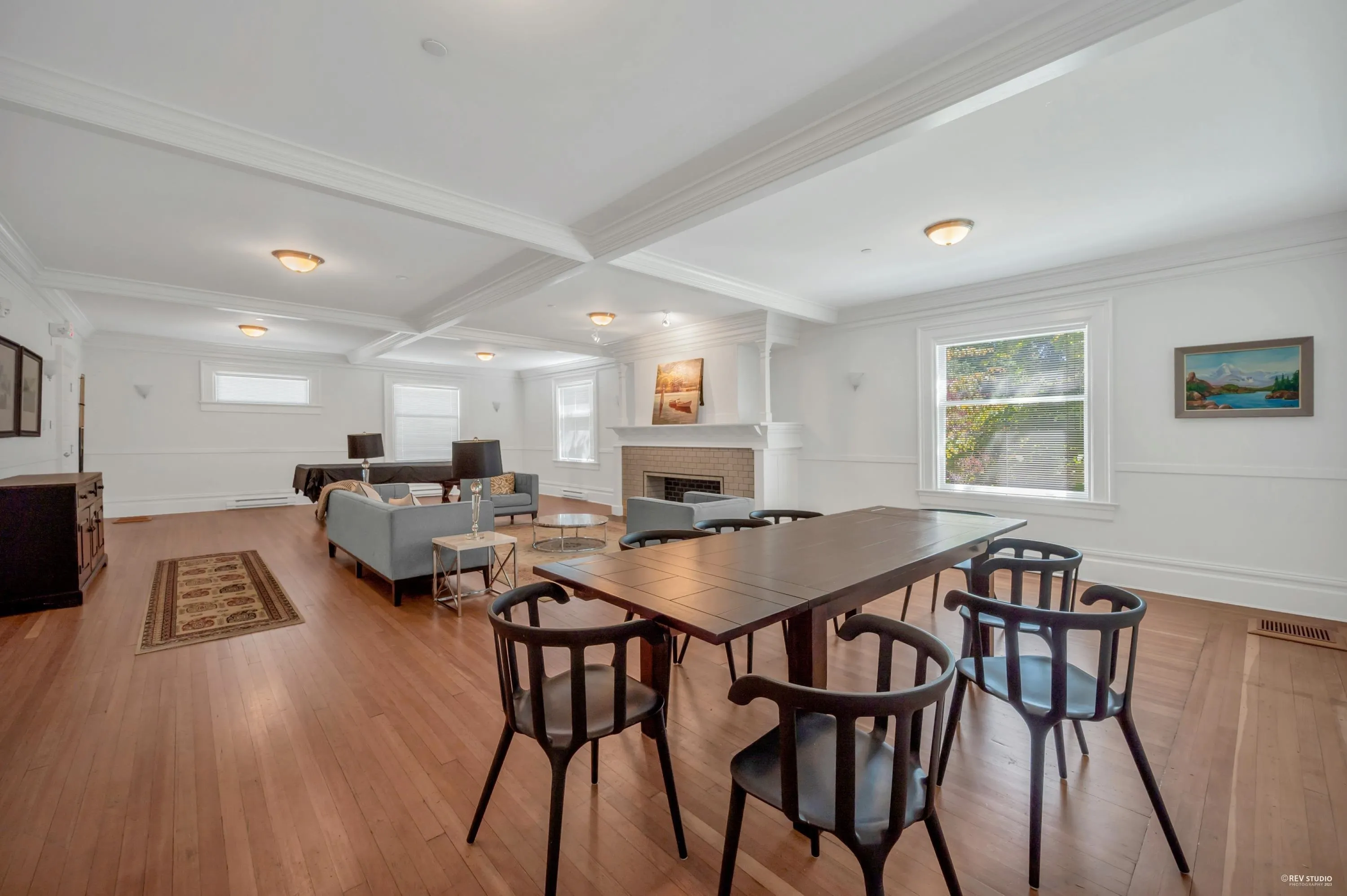 406 8485 New Haven Close