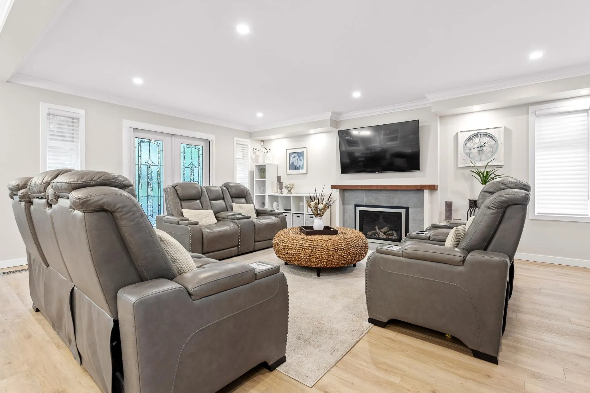 2443 Leclair Drive