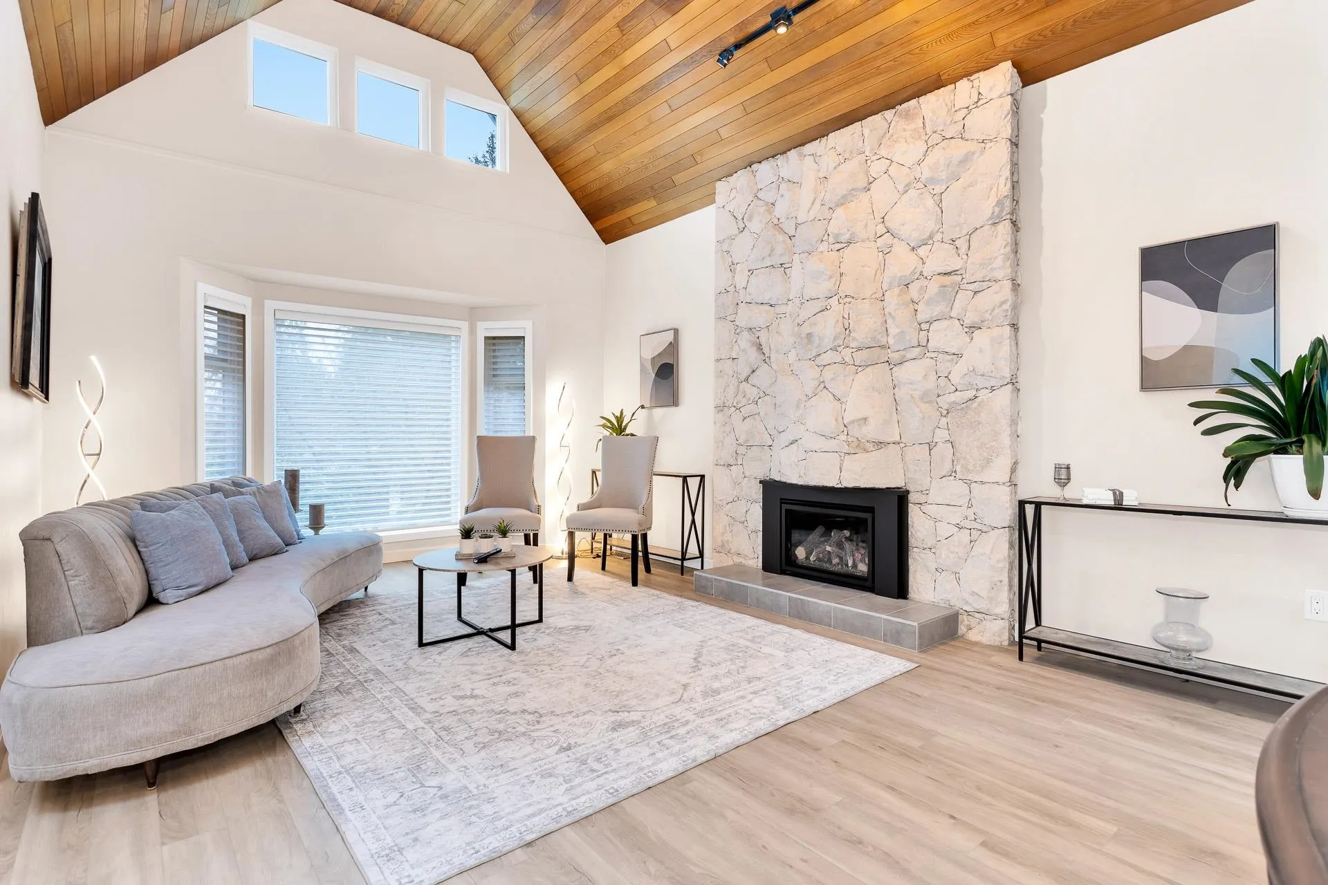 2443 Leclair Drive