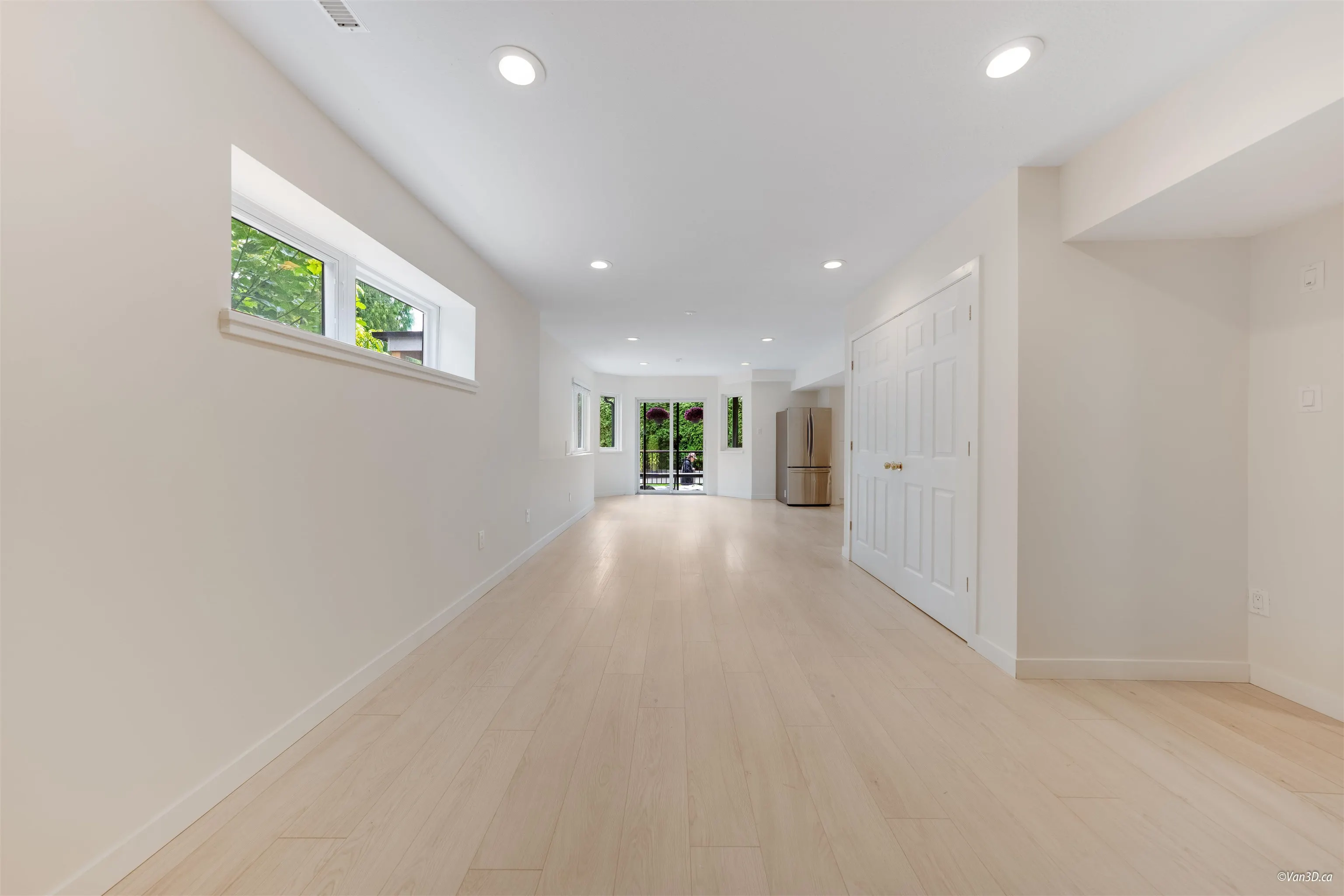 12 Parkdale Place